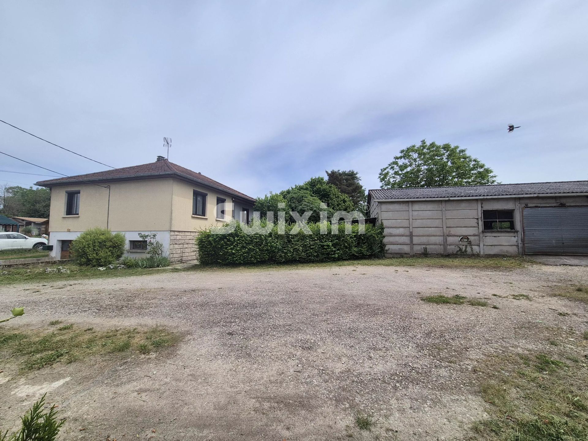 casa 5 Camere in vendita su Foucherans (39100)
