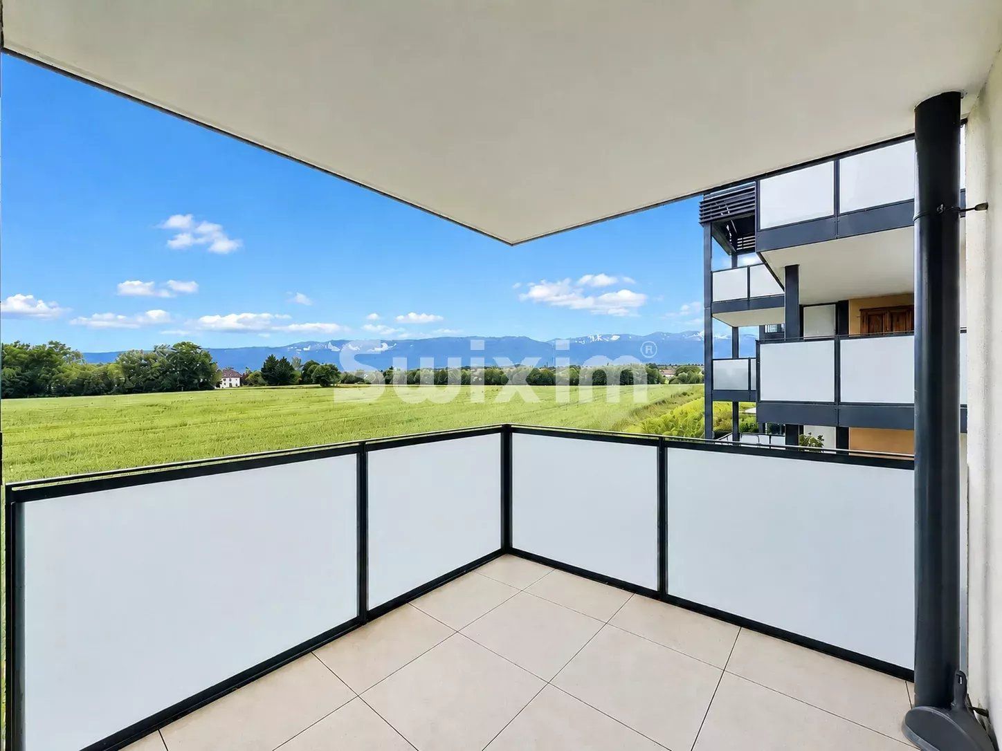 appartamento 4 Camere in vendita su Ferney-Voltaire (01210)