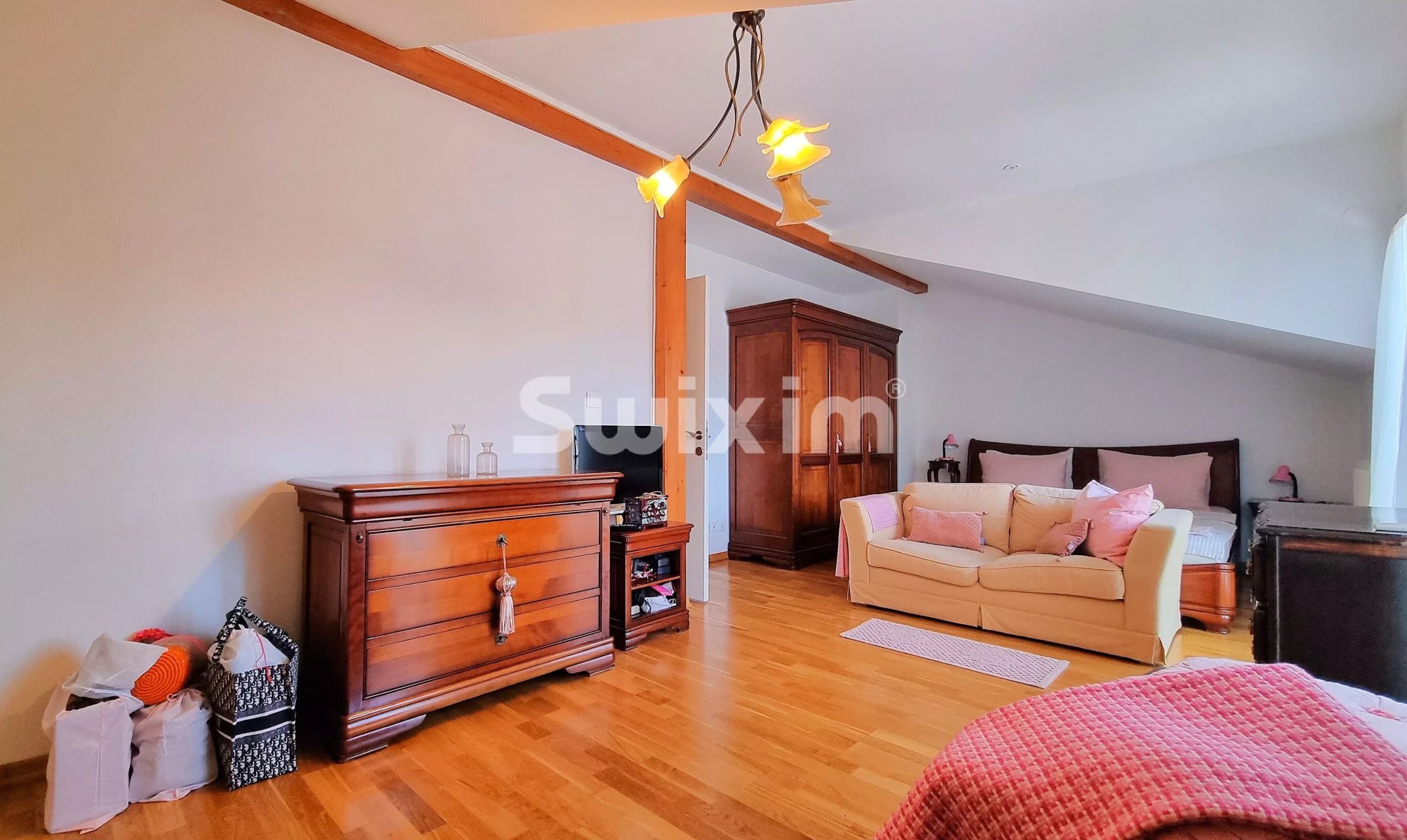 casa 6 Camere in vendita su Étrembières (74100)