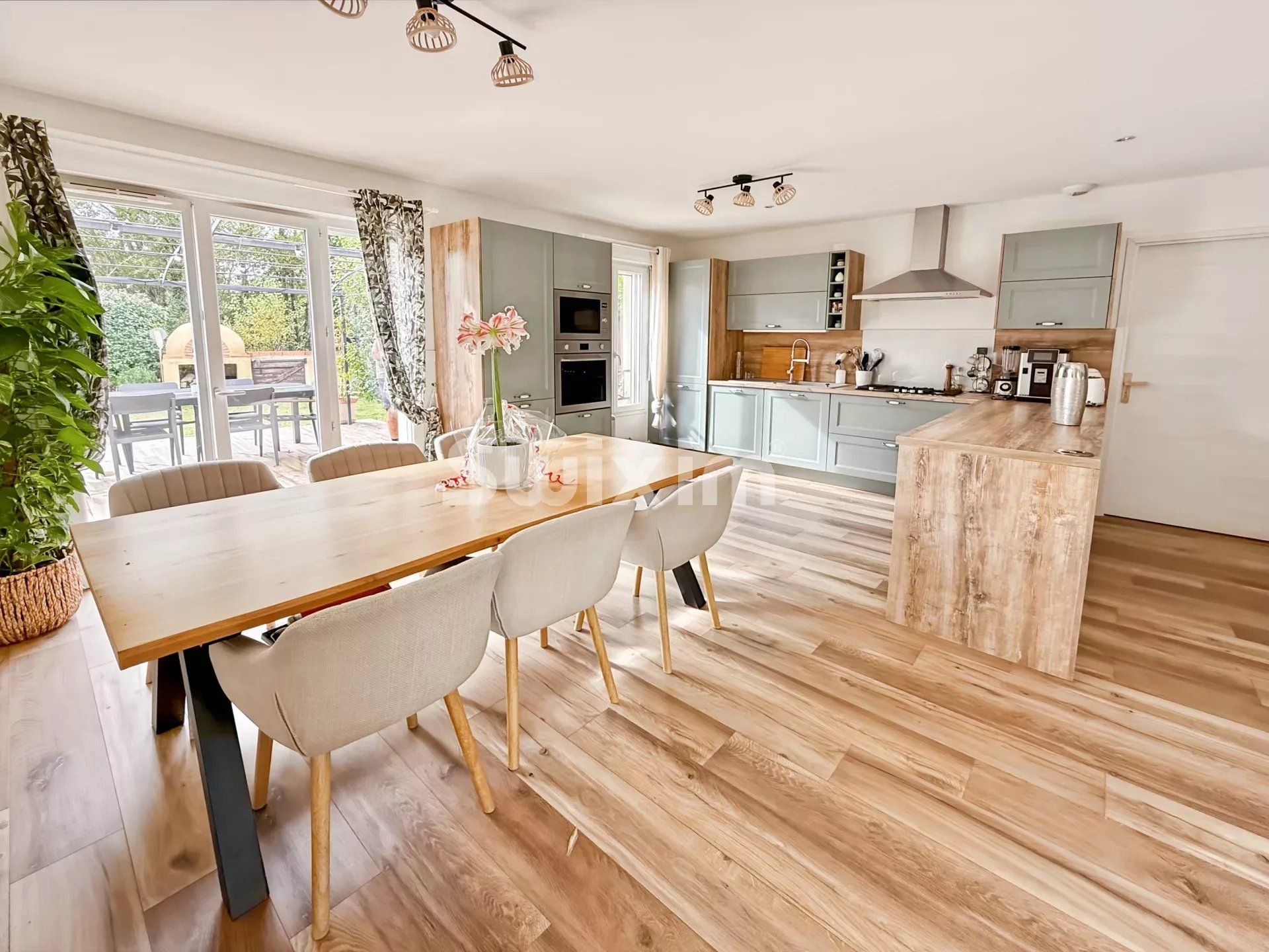 Vendita Casa Saint-Paul-Trois-Châteaux 5&nbsp;Camere 102&nbsp;m²