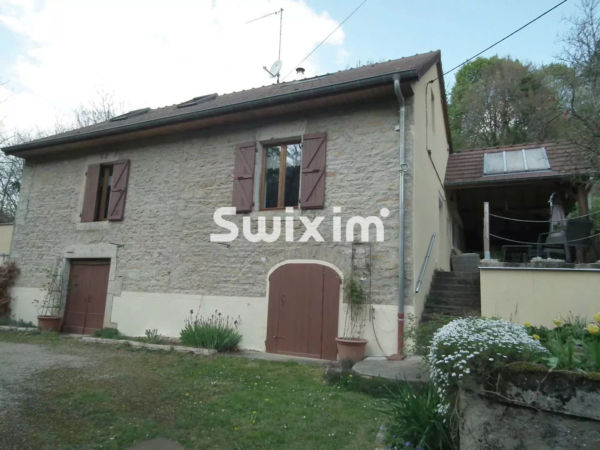 maison 7 Pièces en vente sur Lons-le-Saunier (39000)