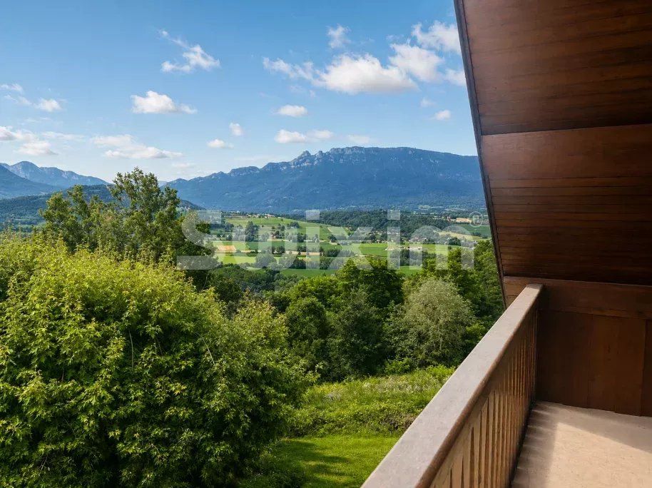 house 6 Rooms for sale on Parves et Nattages (01300)
