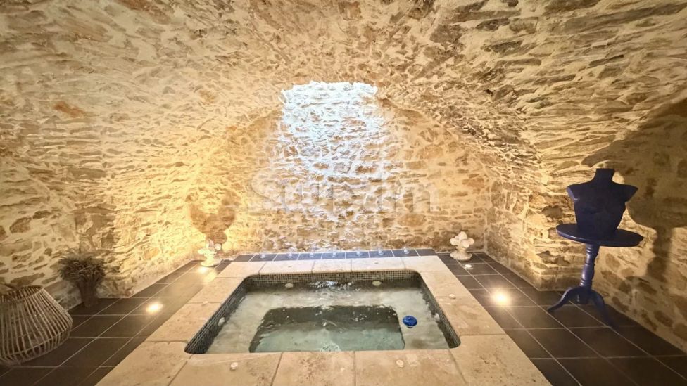 Venta Casa Bagnols-sur-Cèze 5&nbsp;Salas 110&nbsp;m²