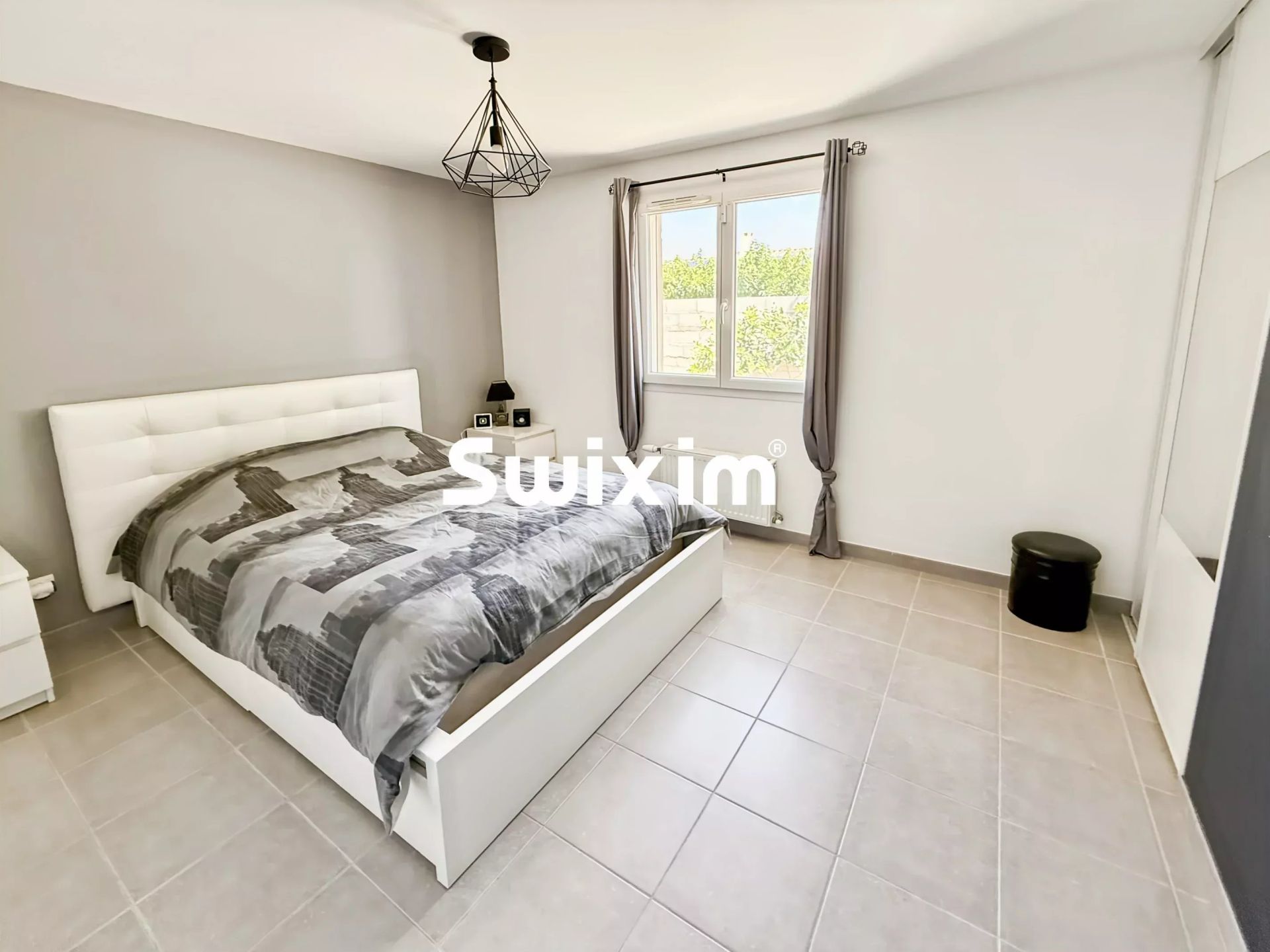 casa 4 Camere in vendita su Pierrelatte (26700)