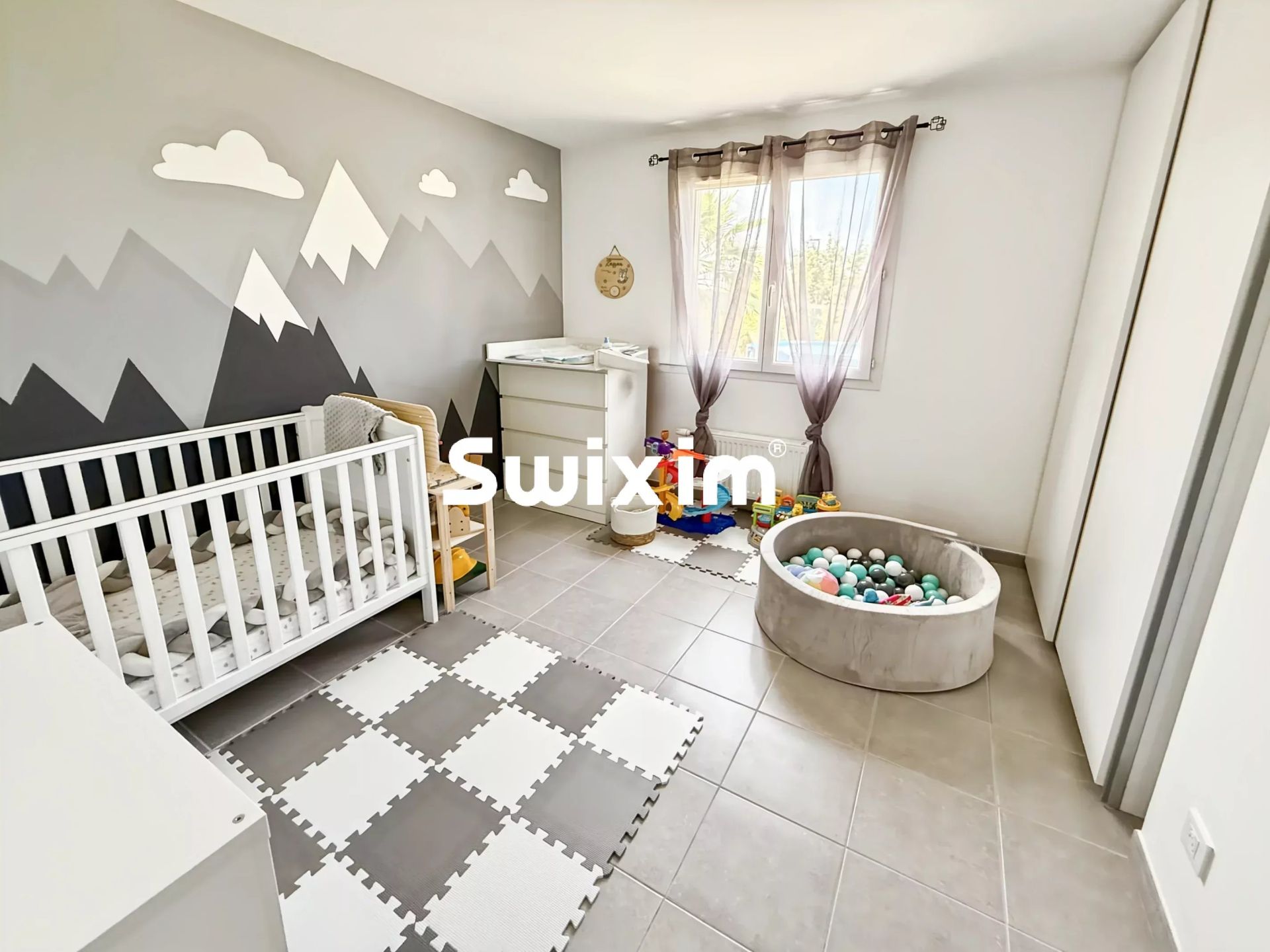 casa 4 Camere in vendita su Pierrelatte (26700)