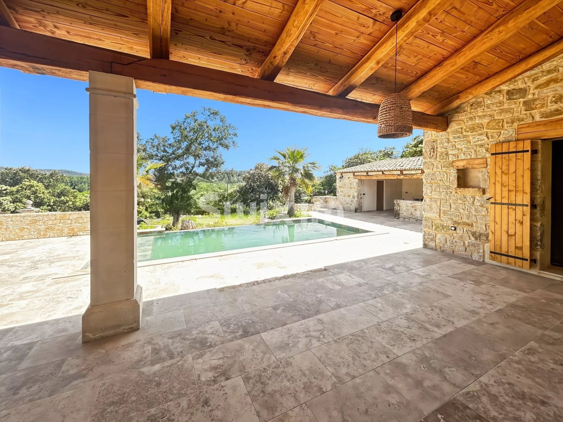 villa 6 Pièces en vente sur Goudargues (30630)