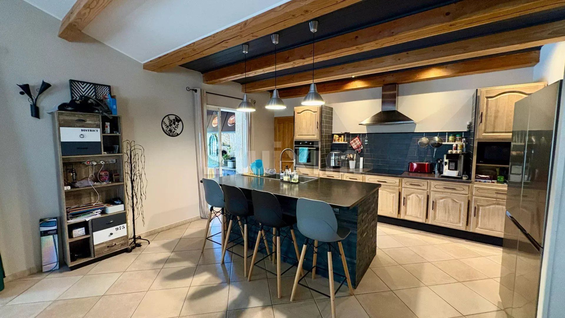 villa 5 Camere in vendita su Brouzet-lès-Alès (30580)