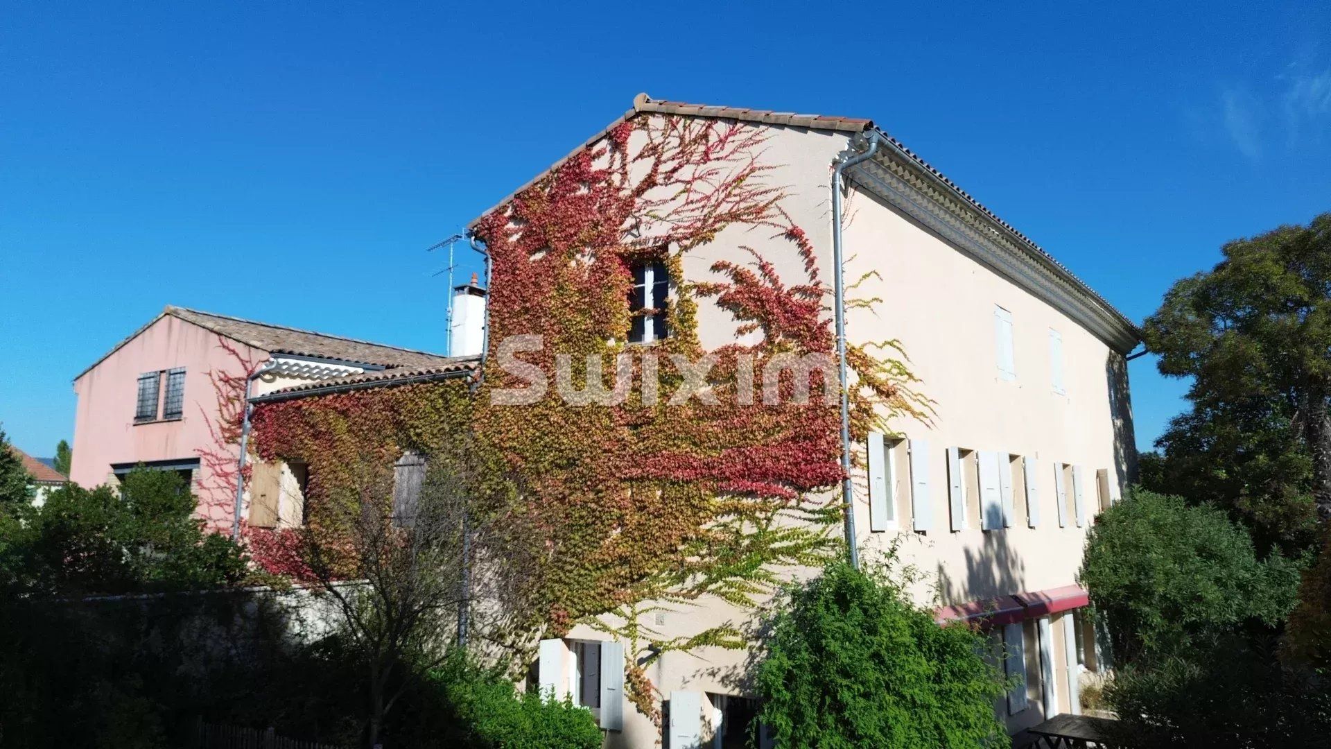 casa 8 Salas en venta en Montélimar (26200)
