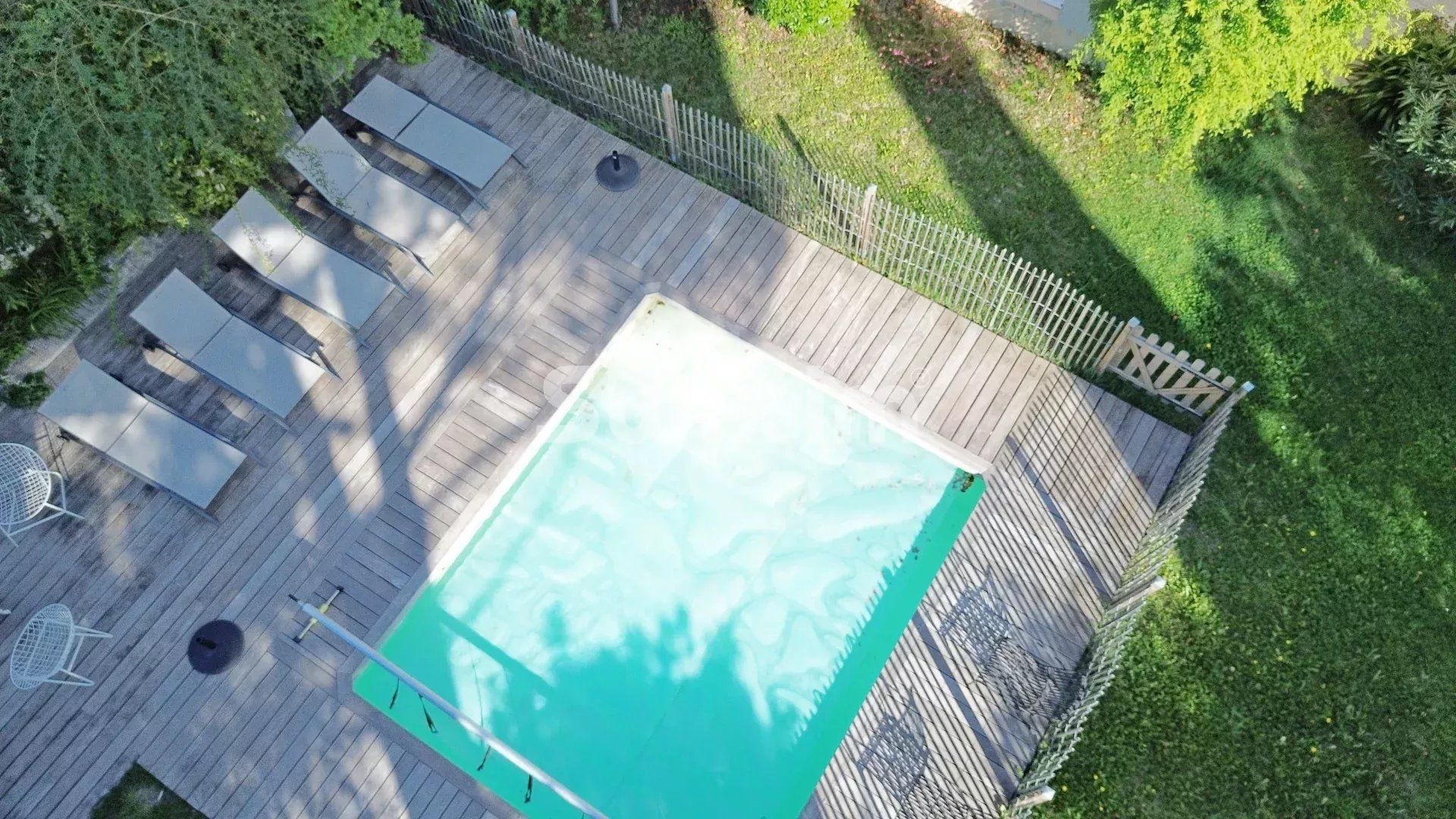 casa 8 Salas en venta en Montélimar (26200)