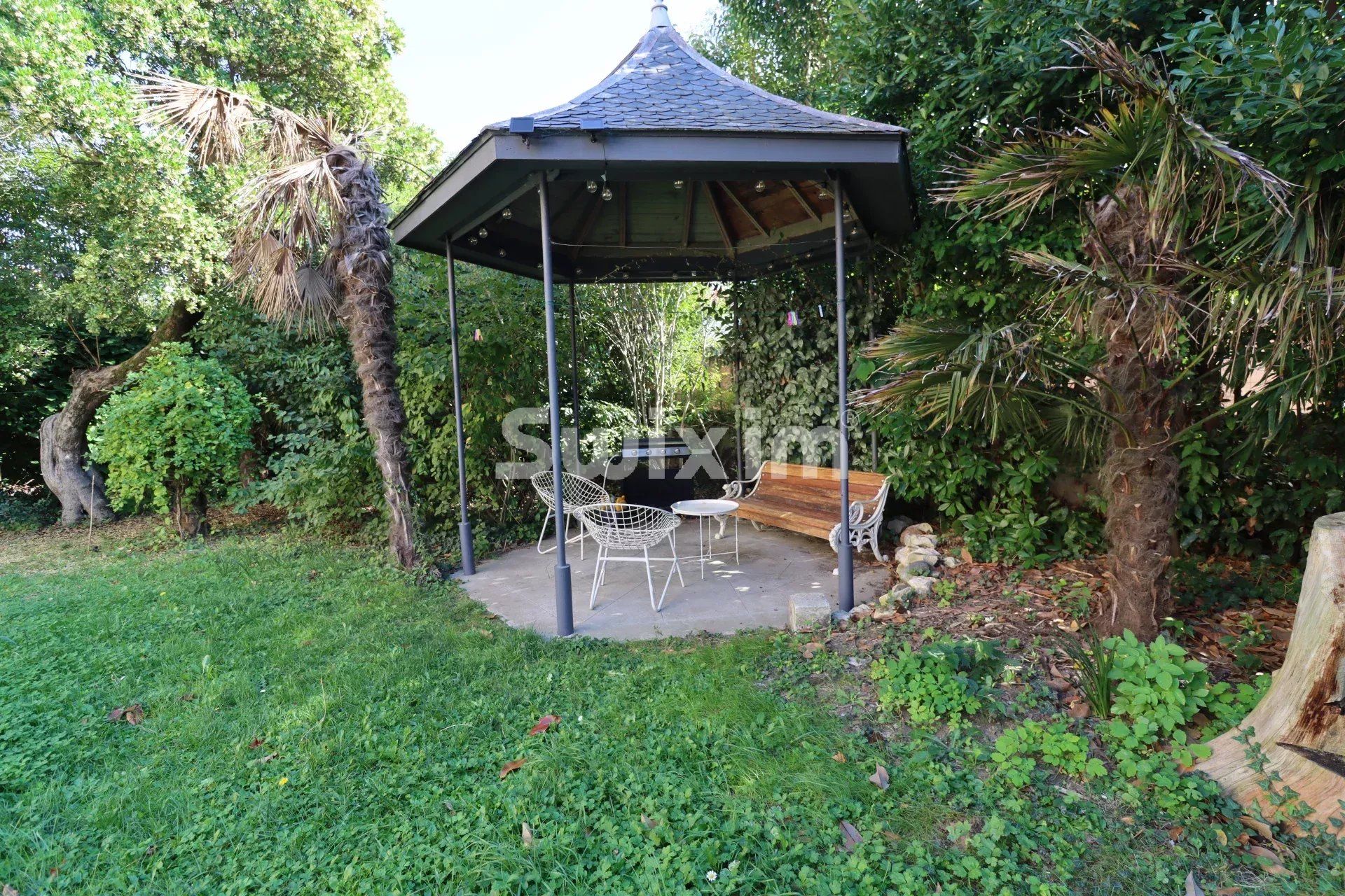 casa 8 Salas en venta en Montélimar (26200)