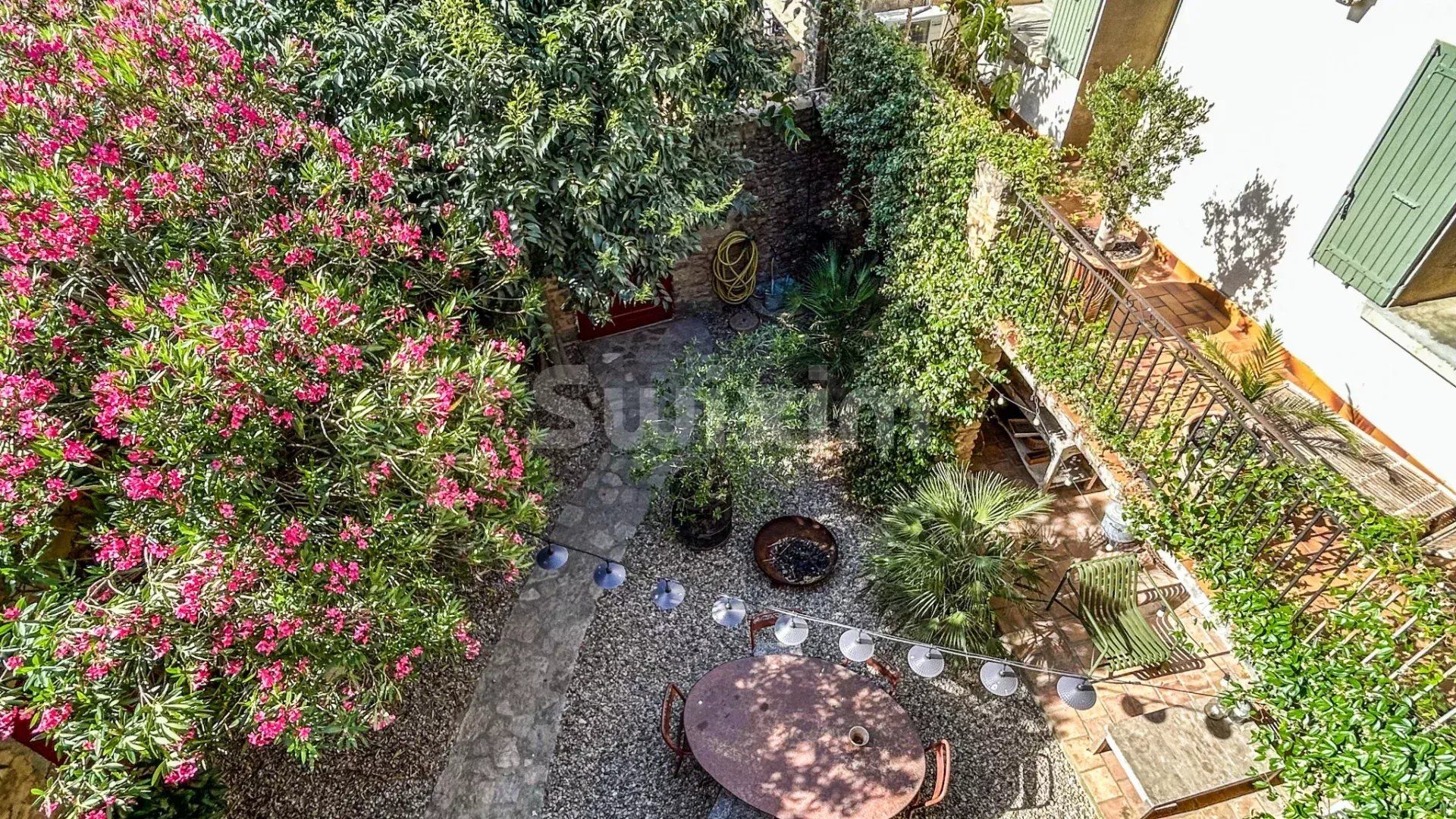 maison 7 Pièces en vente sur Chusclan (30200)