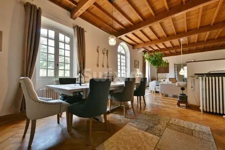 propriété 16 Pièces en vente sur Uzès (30700)