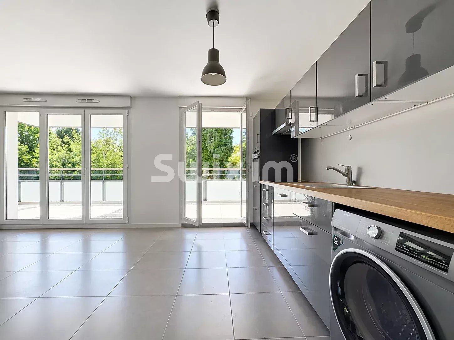 apartamento 3 Salas en venta en Ferney-Voltaire (01210)