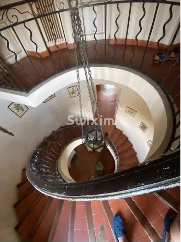 proprietà 10 Camere in vendita su Saint-Tropez (83990)