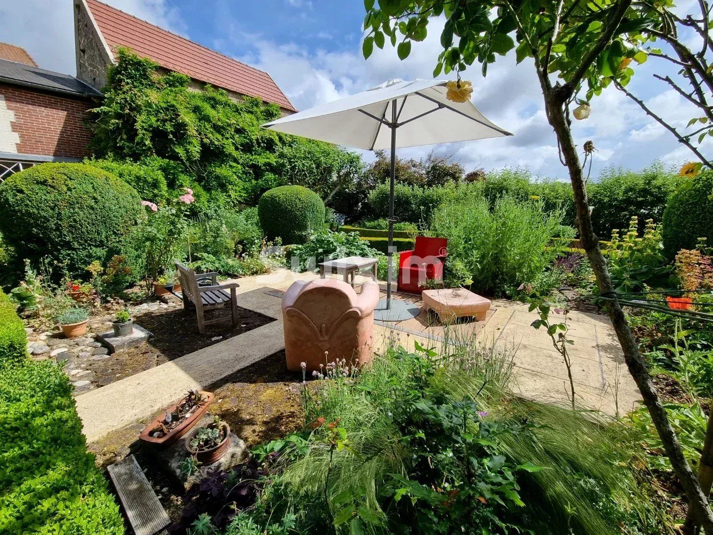 proprietà 13 Camere in vendita su Clamecy (58500)