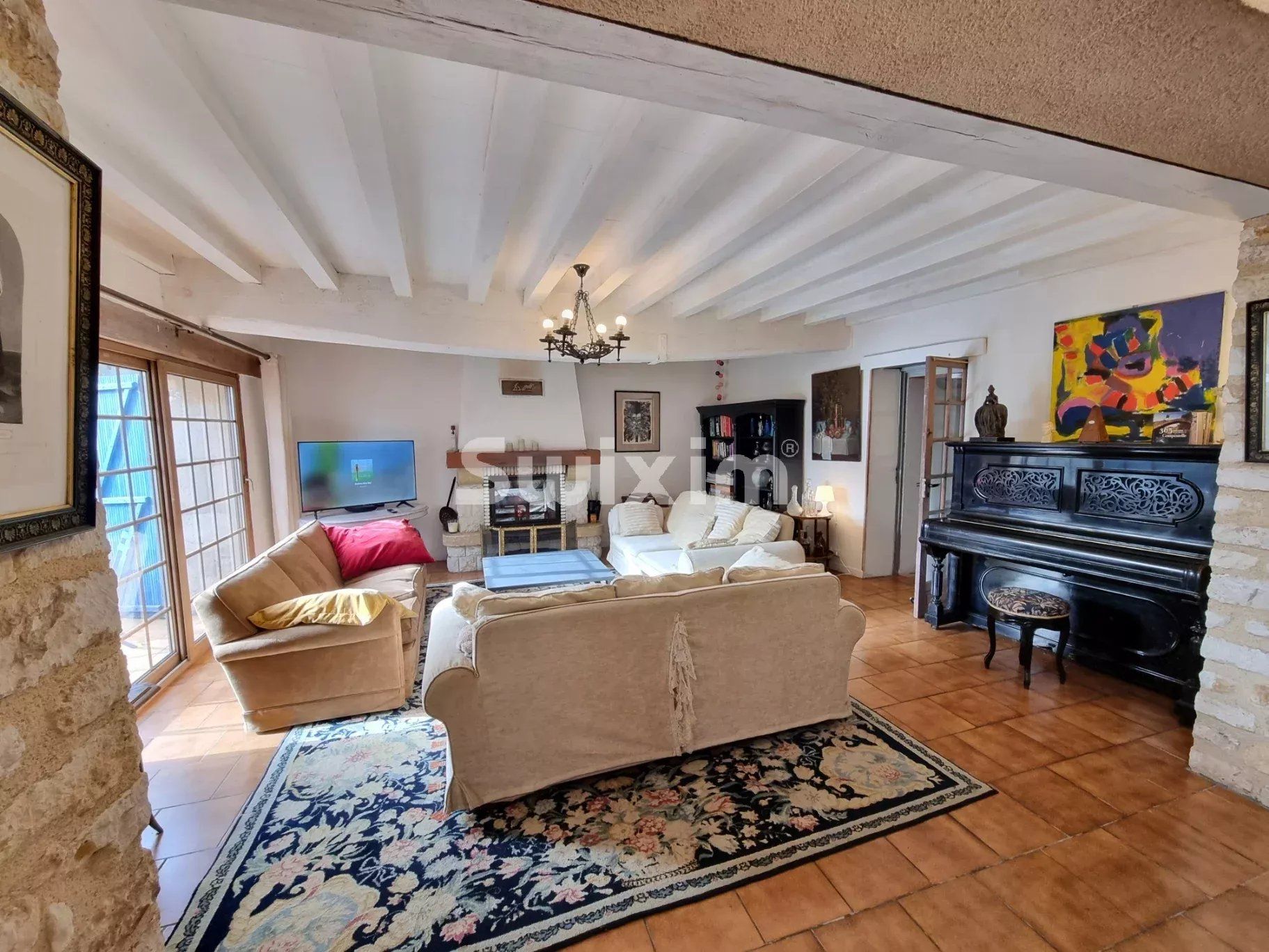 casa 7 Camere in vendita su Cuncy-lès-Varzy (58210)