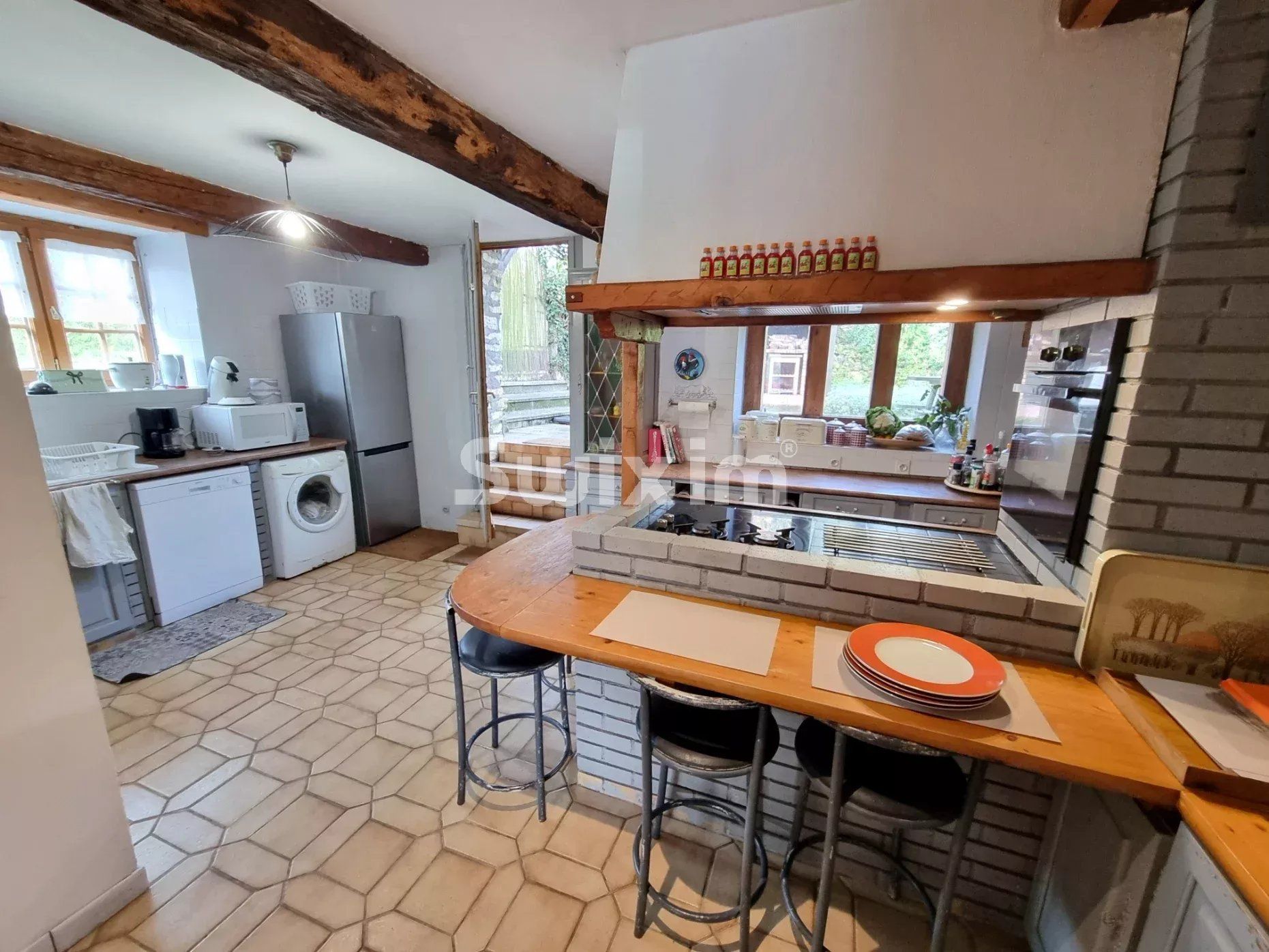 casa 7 Camere in vendita su Cuncy-lès-Varzy (58210)