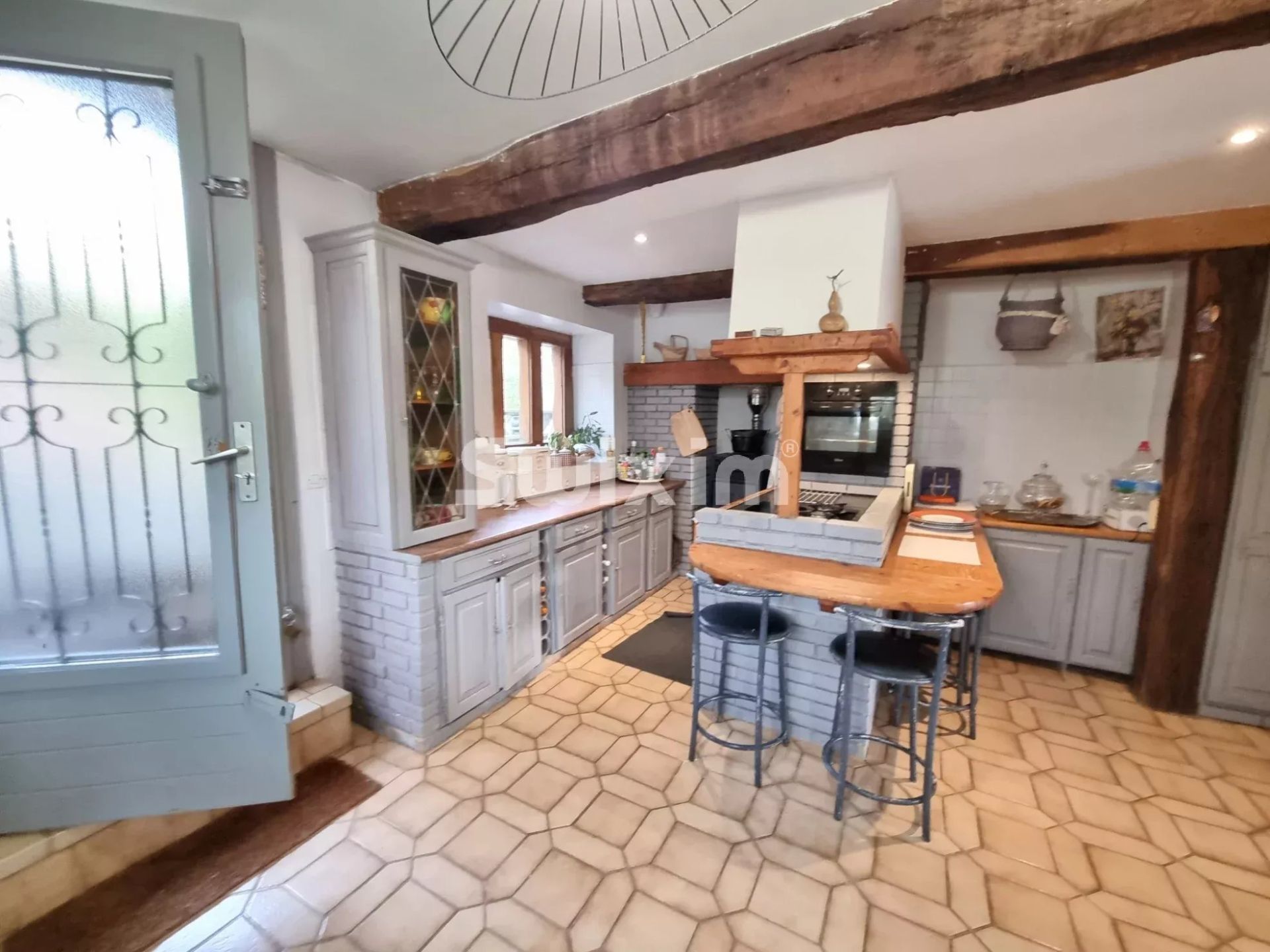 casa 7 Camere in vendita su Cuncy-lès-Varzy (58210)