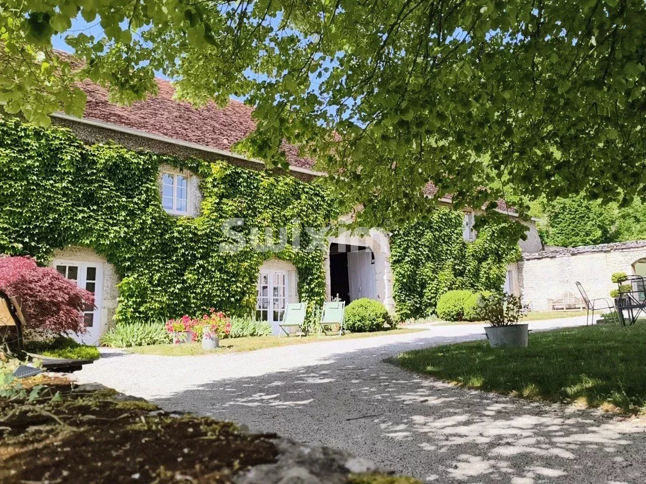 propriété 11 Pièces en vente sur Beaune (21200)