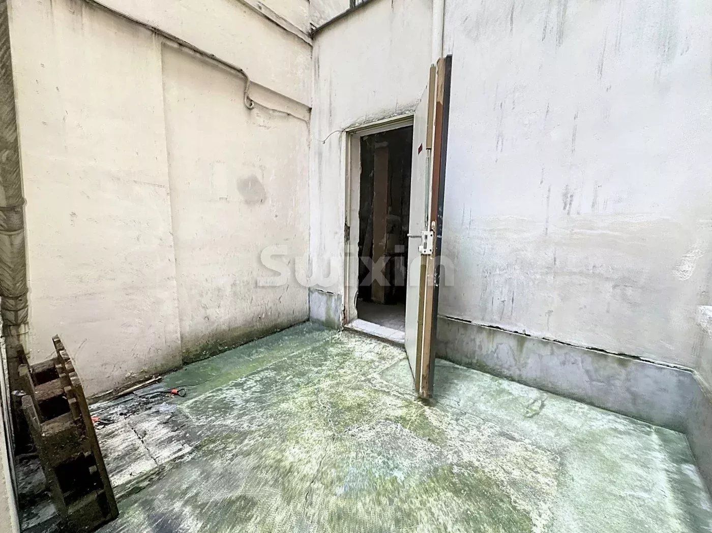locale de actividad 4 Salas en venta en Paris 11ème (75011)