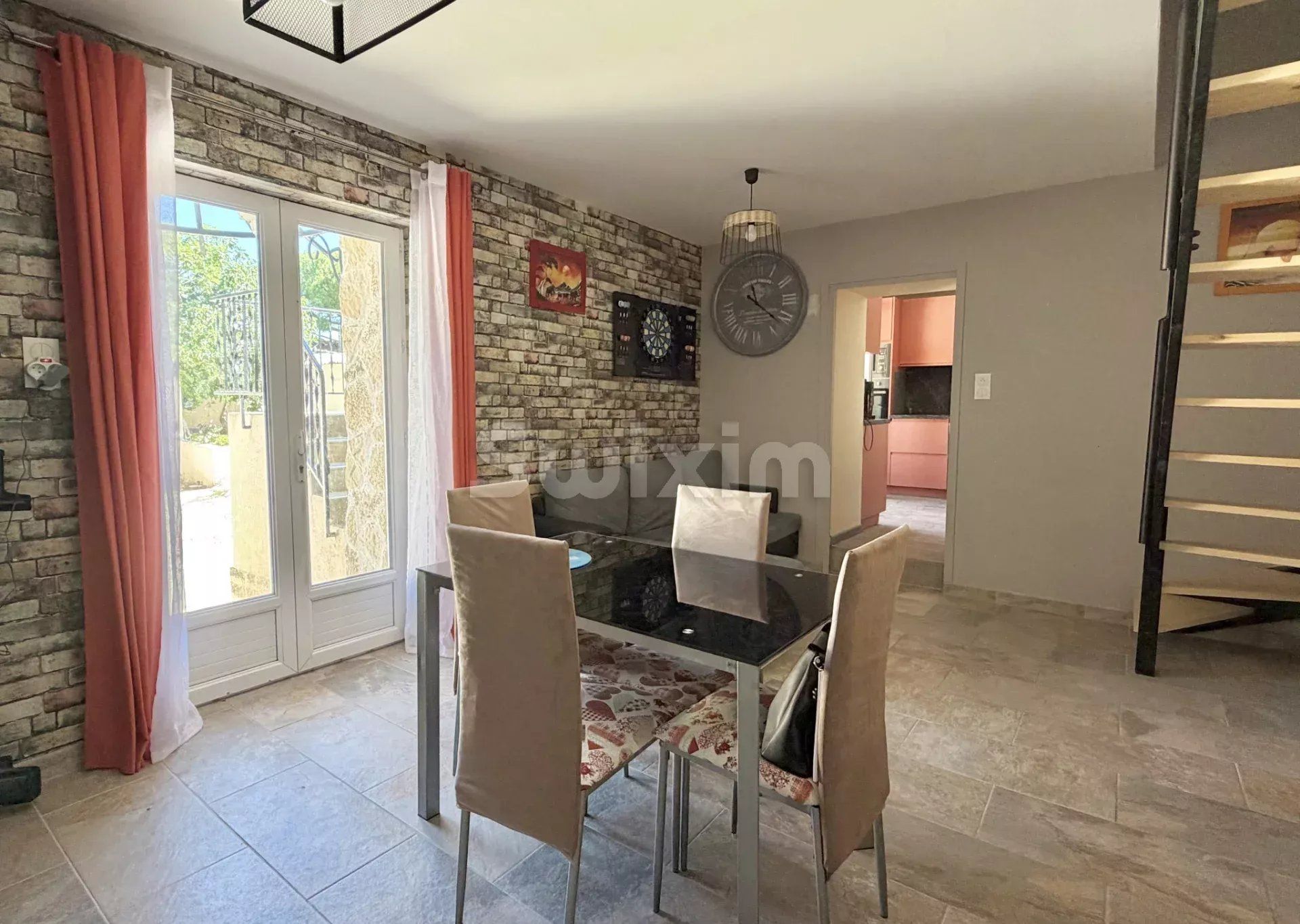 casa 10 Quartos para venda sobre Saint-Jean-de-Ceyrargues (30360)
