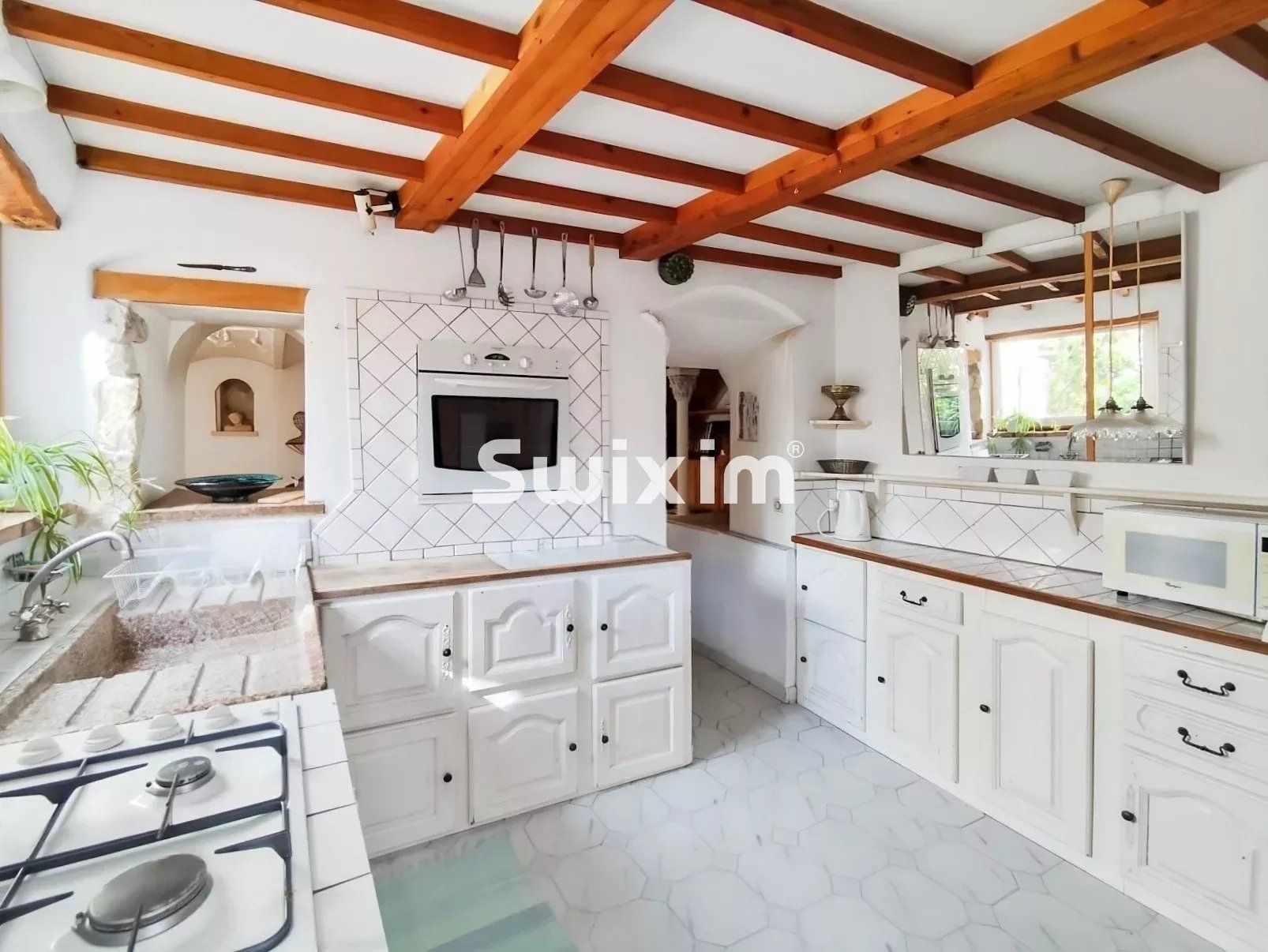 casa 10 Quartos para venda sobre Saint-Montan (07220)