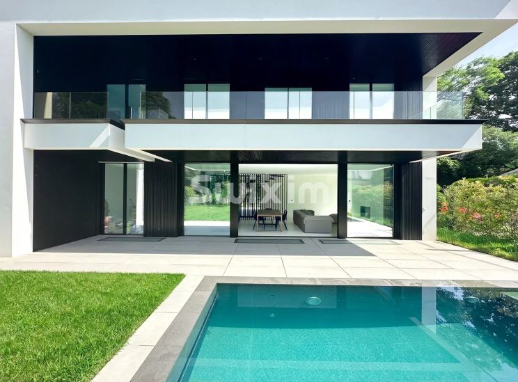 Vente Maison Chêne-Bougeries 6&nbsp;Pièces 180&nbsp;m²