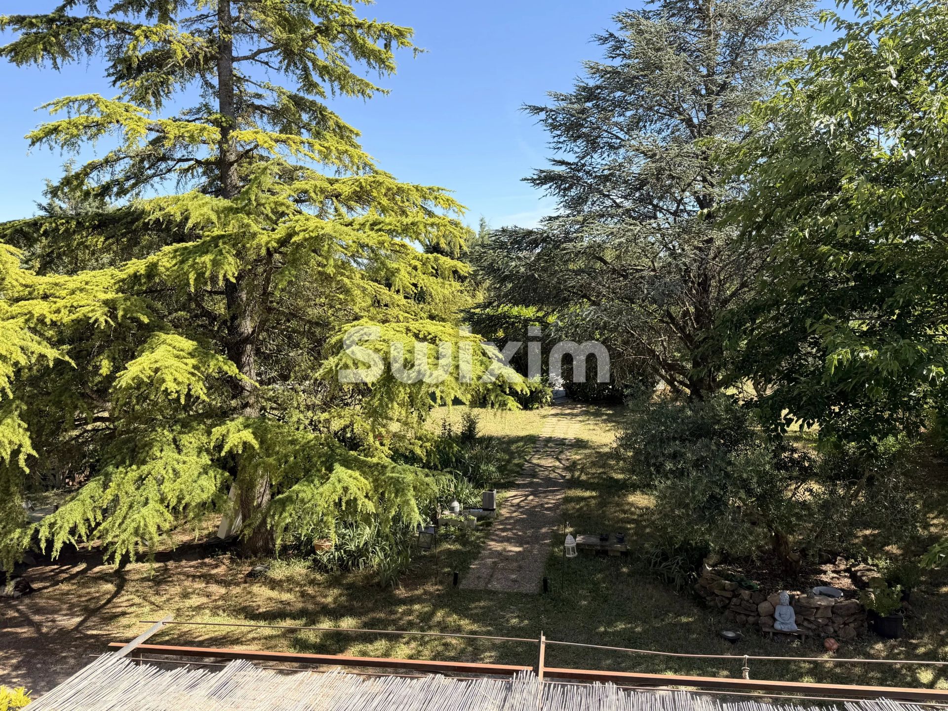 maison 8 Pièces en vente sur Piolenc (84420)