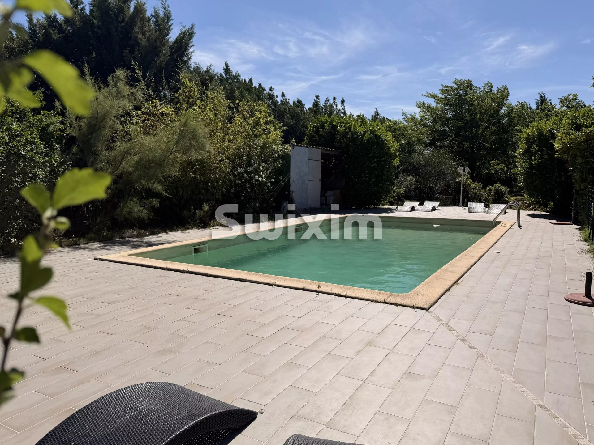 maison 8 Pièces en vente sur Piolenc (84420)