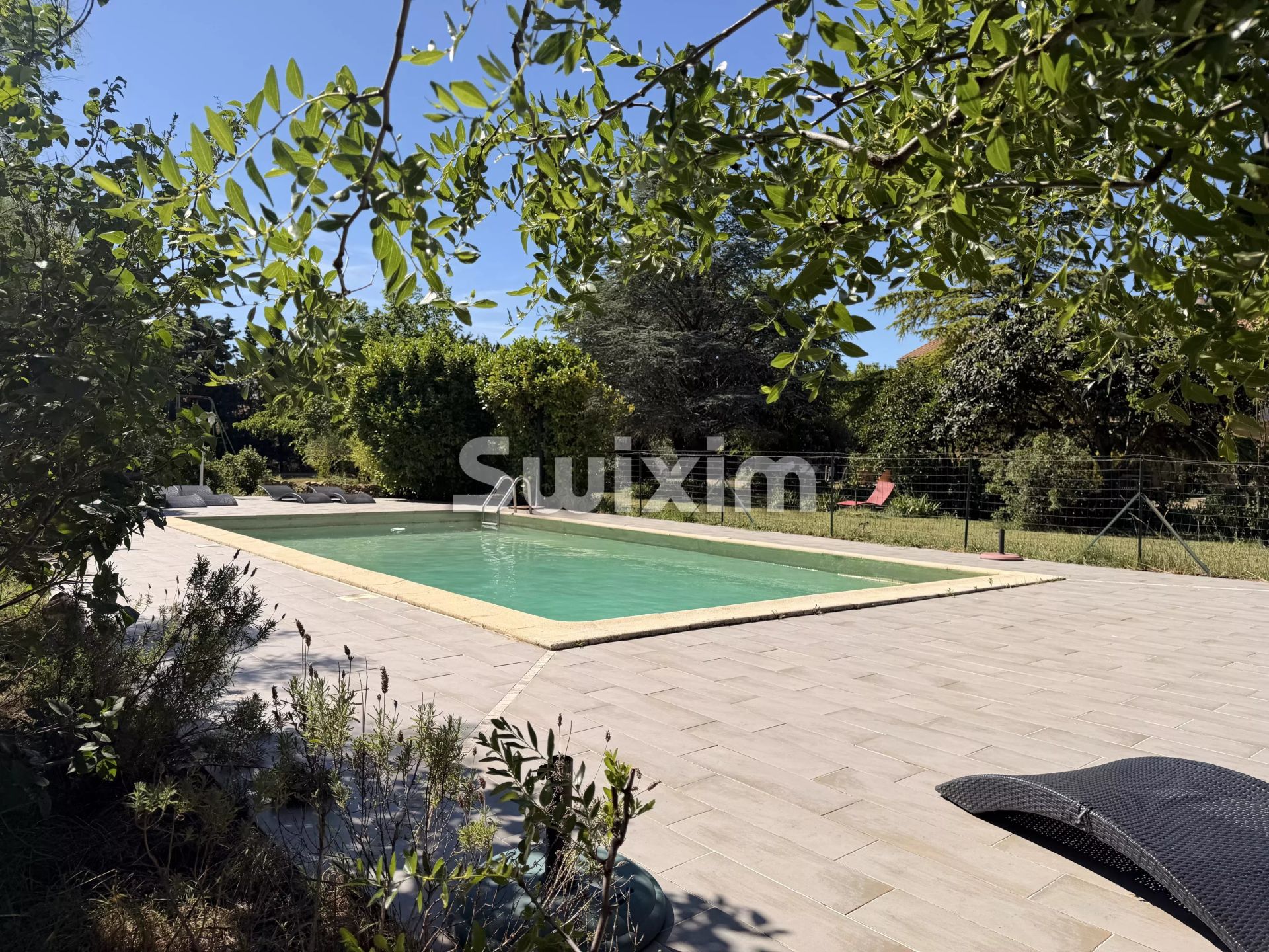 maison 8 Pièces en vente sur Piolenc (84420)