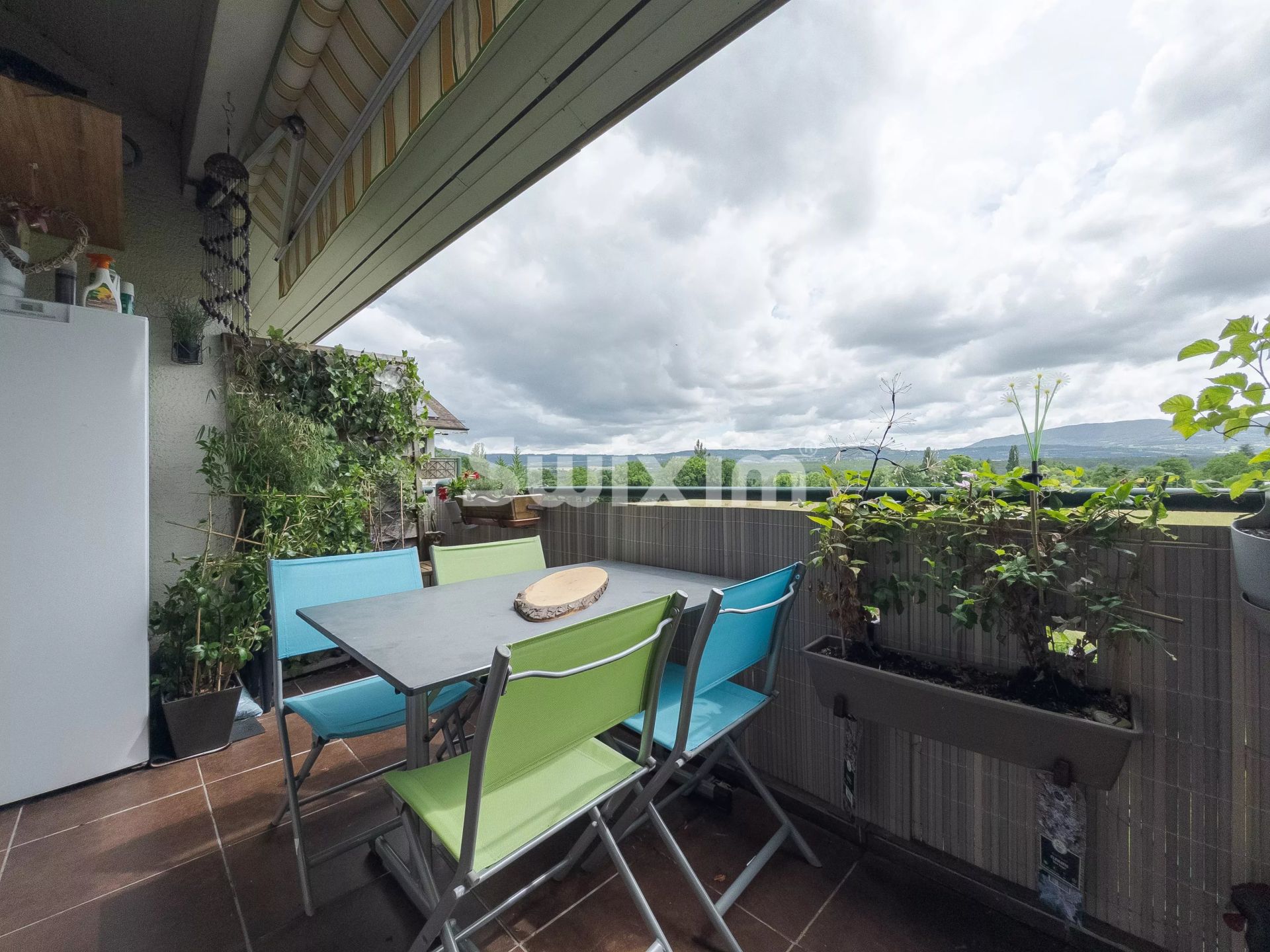 appartement 6 Pièces en vente sur Bernex (1233)