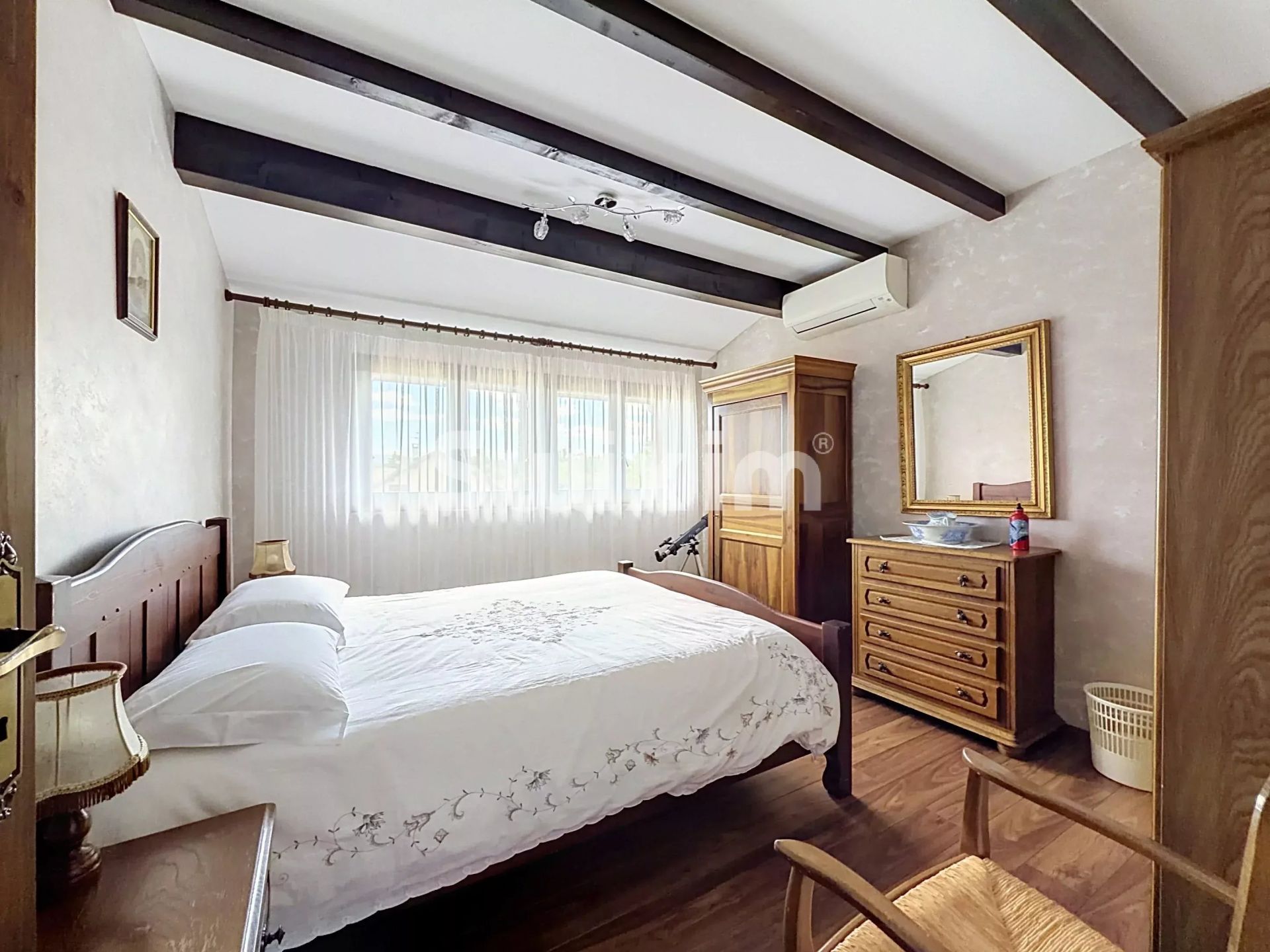 casa 7 Camere in vendita su Sergy (01630)