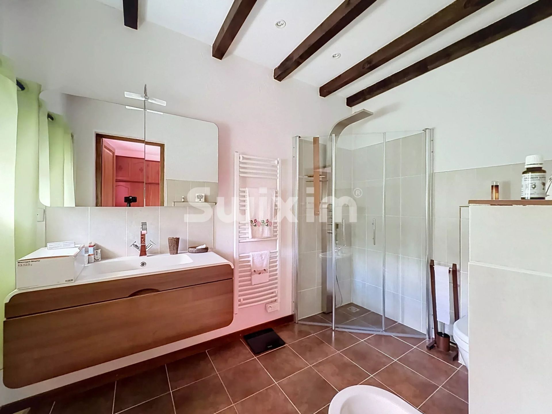 casa 7 Camere in vendita su Sergy (01630)