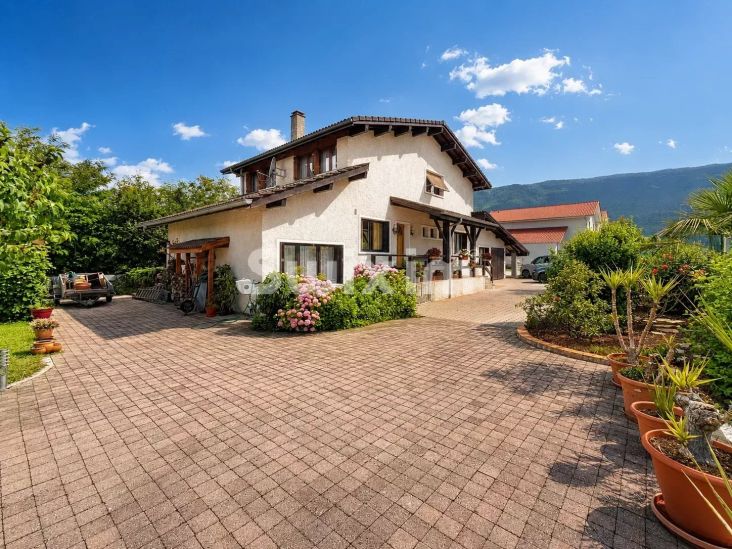 Verkauf Haus Sergy 7 Zimmer 180 m² — 6