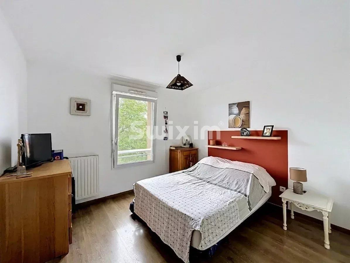 apartment 2 Rooms for sale on Linselles (59126)
