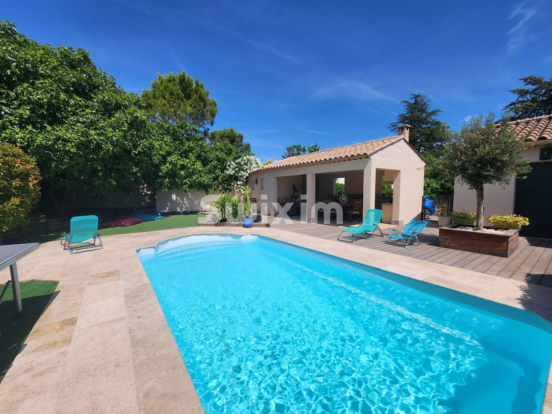 casa 5 Quartos para venda sobre Draguignan (83300)