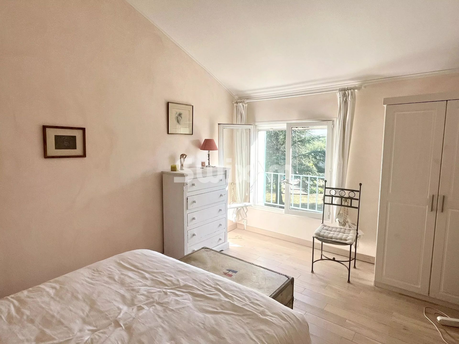 maison 8 Pièces en vente sur Richerenches (84600)