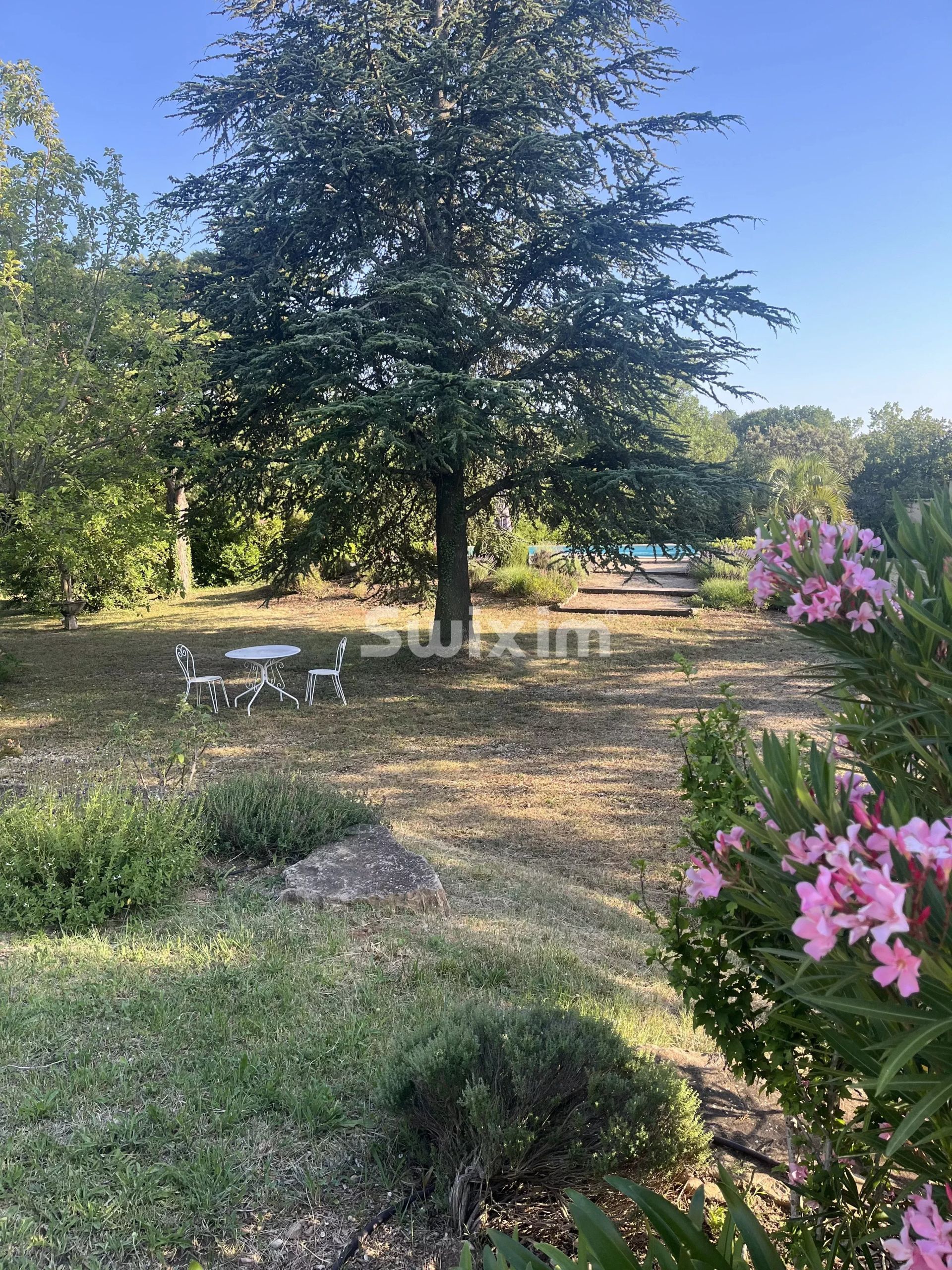 maison 8 Pièces en vente sur Richerenches (84600)