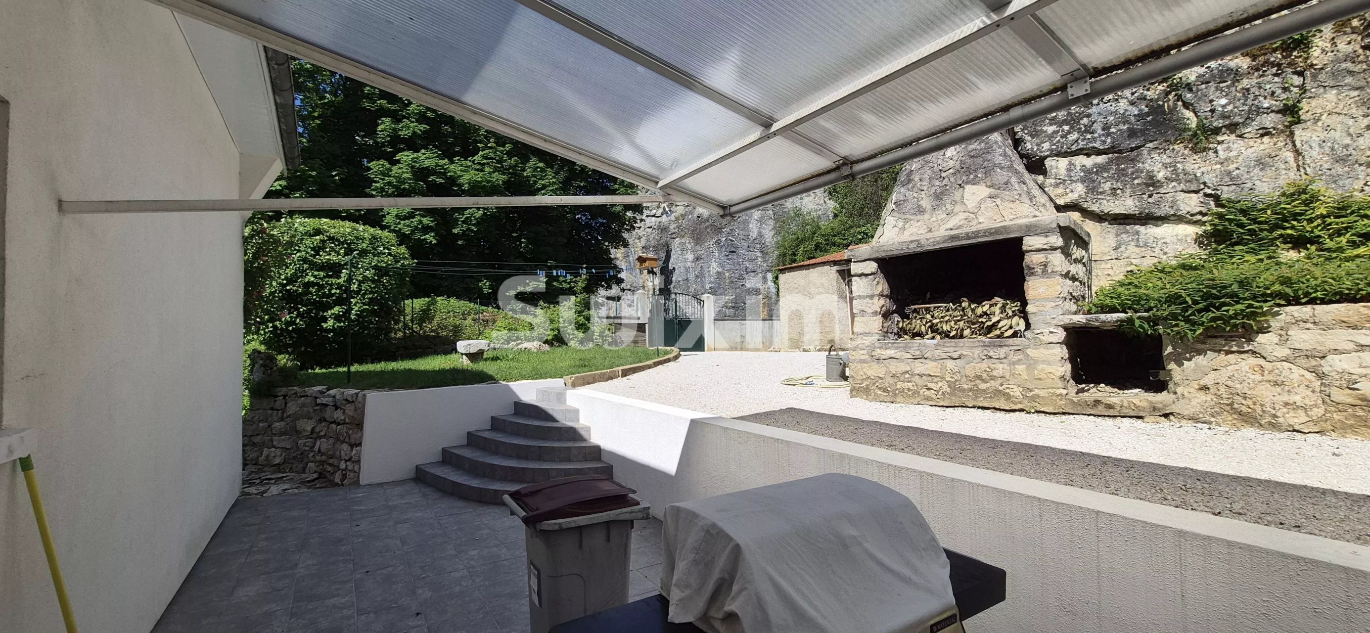 casa para venda sobre Montbard (21500)