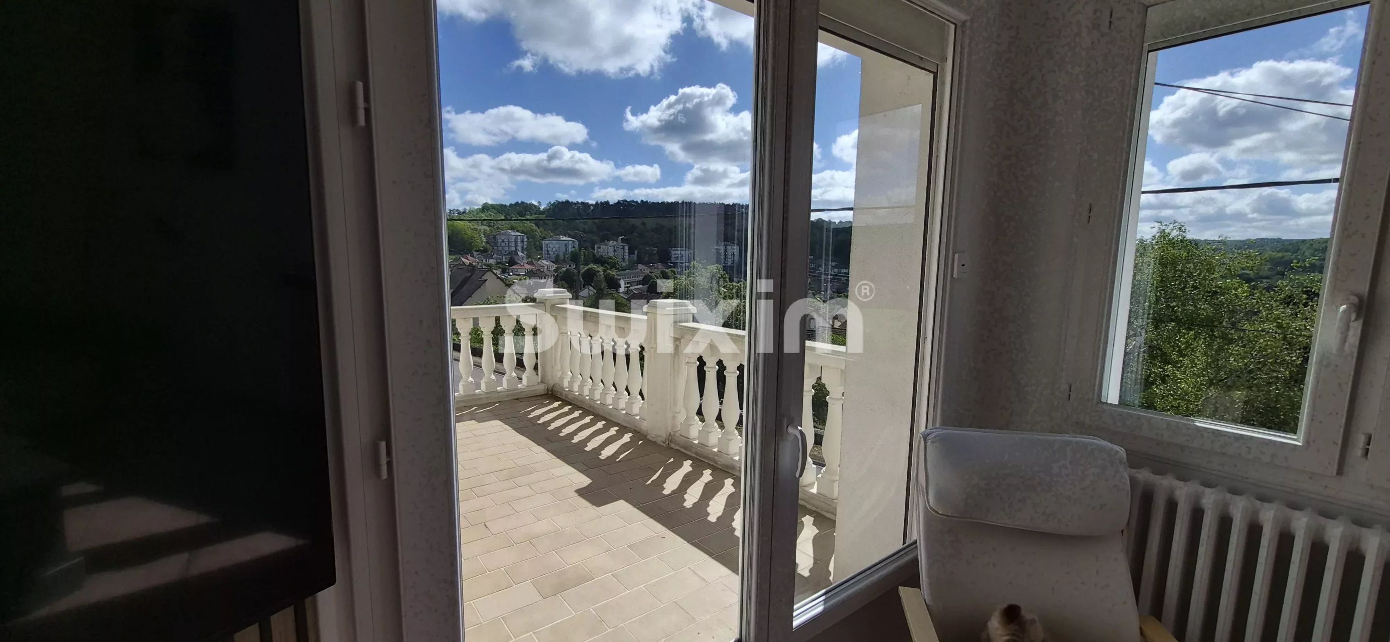 casa para venda sobre Montbard (21500)