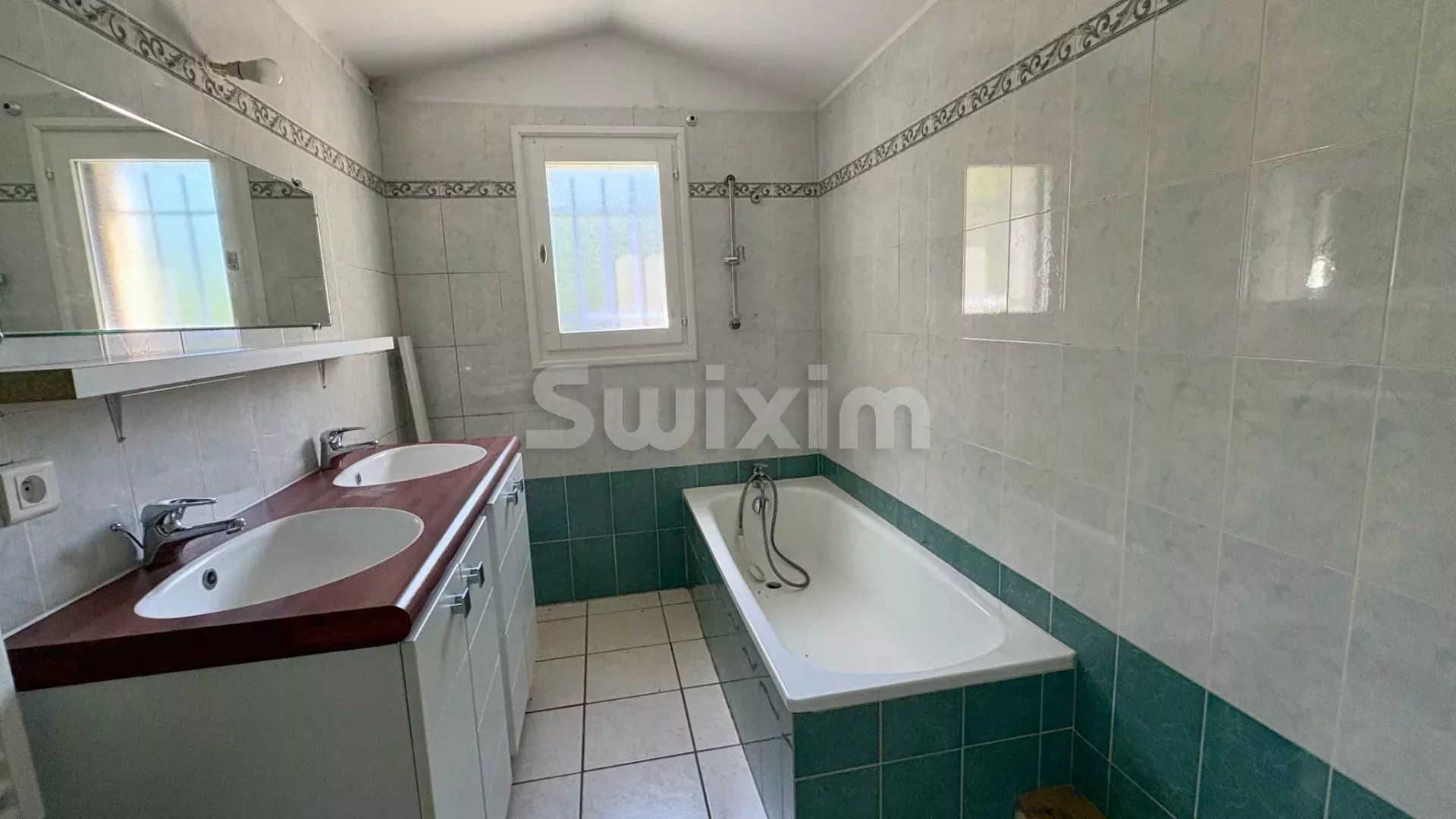 casa 6 Salas en venta en Soustelle (30110)
