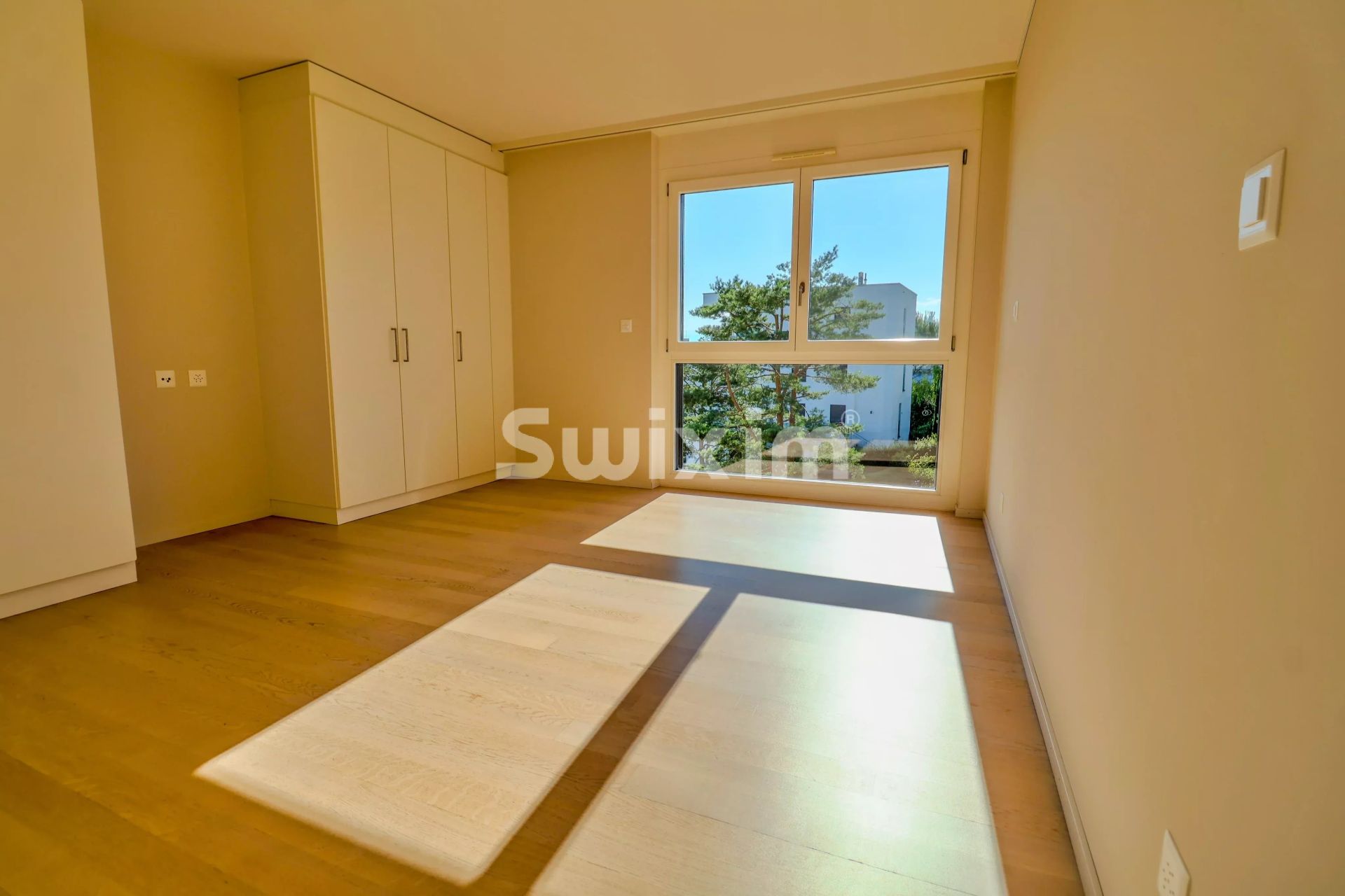 apartment 5.5 Rooms for rent on Pully (1009)