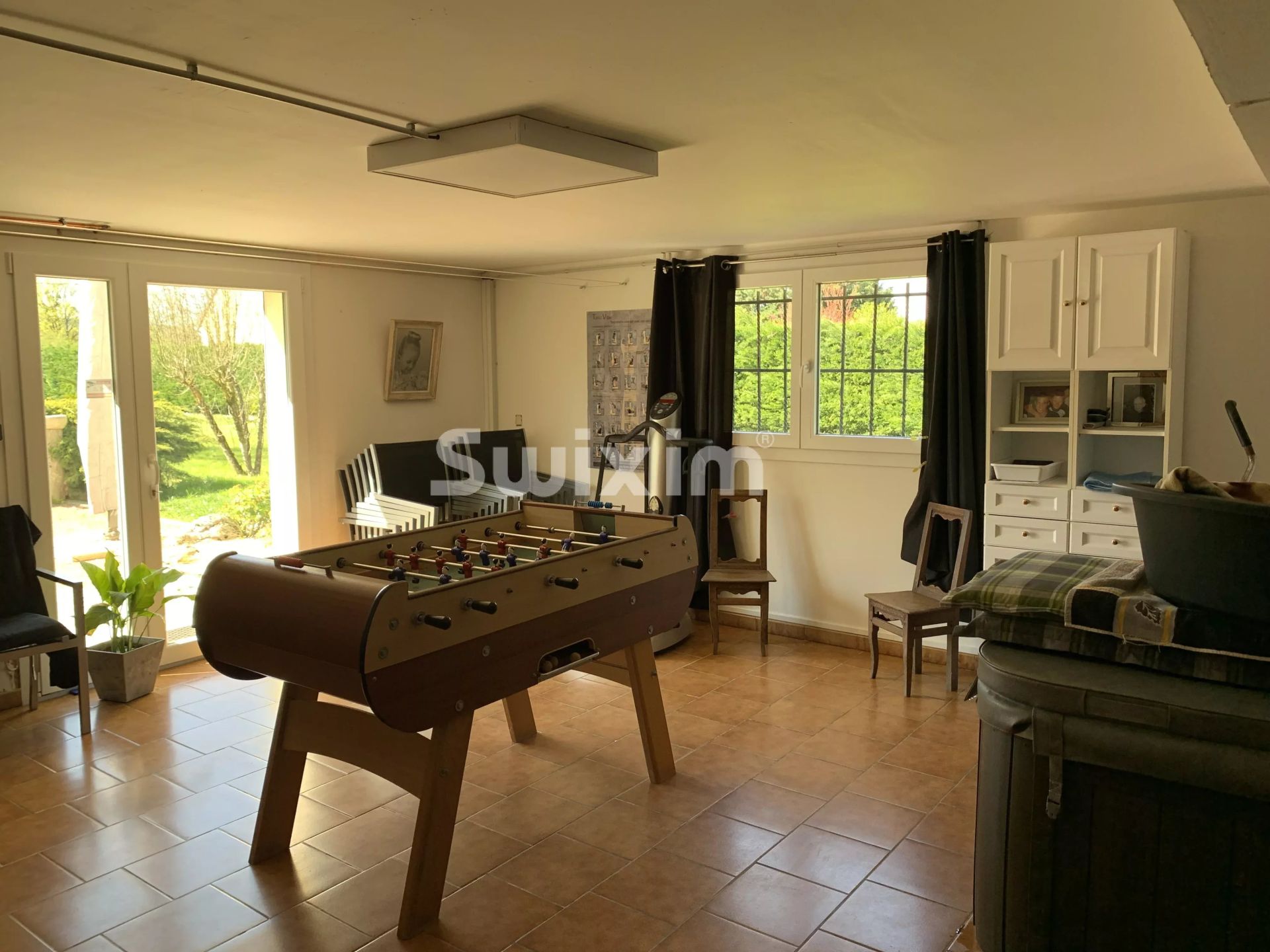 propriété 10 Pièces en vente sur Fontaines (71150)