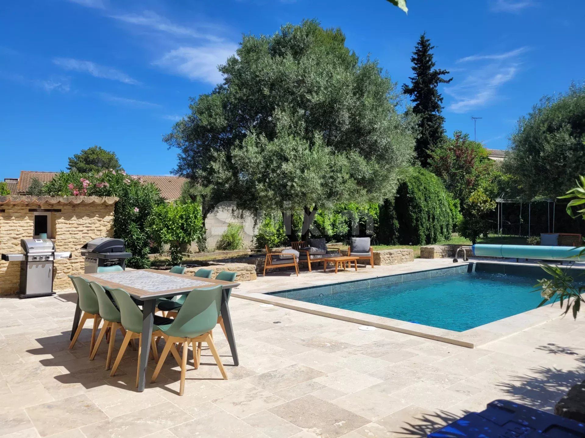 mas 12 Zimmer zum verkauf auf Arpaillargues-et-Aureillac (30700)