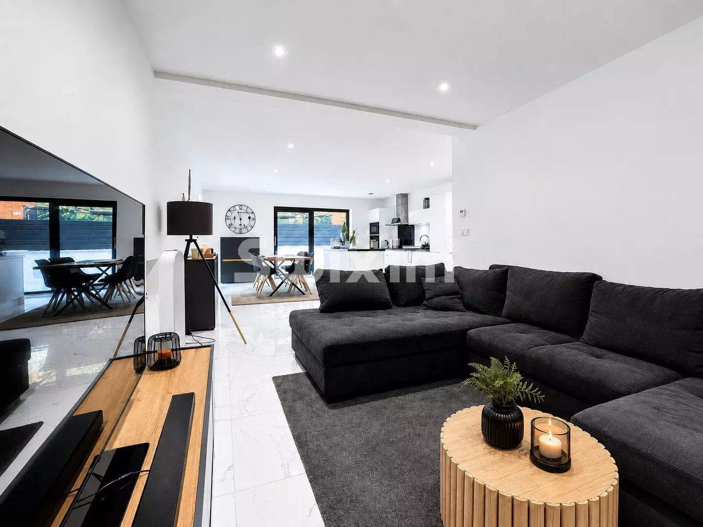 appartement 5 Pièces en vente sur Sauverny (01220)