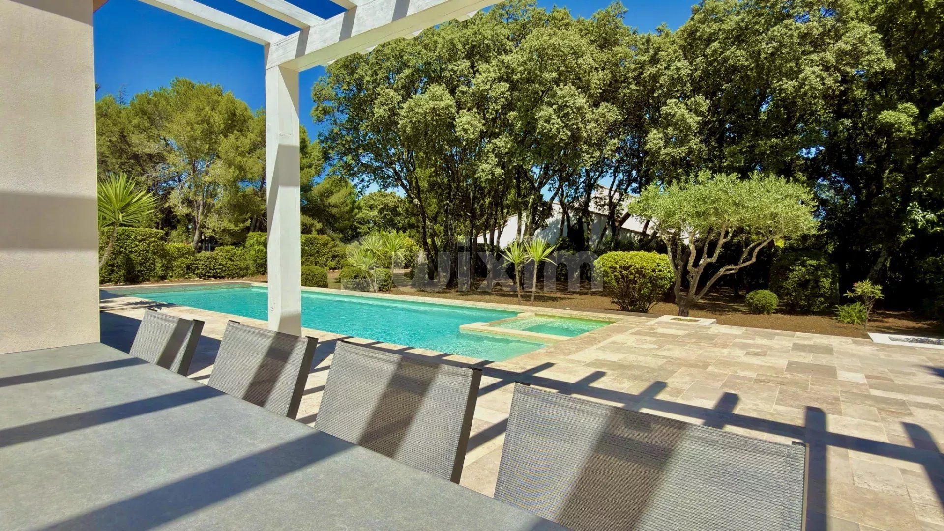 villa 6 Pièces en vente sur Nîmes (30000)