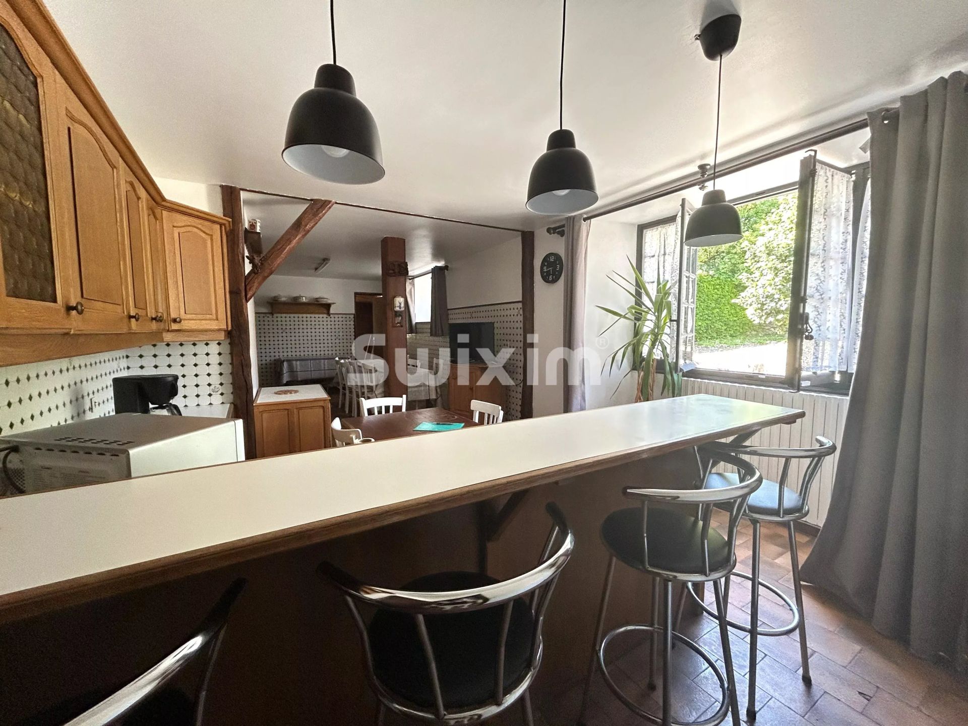 house 9 Rooms for sale on Joux-la-Ville (89440)