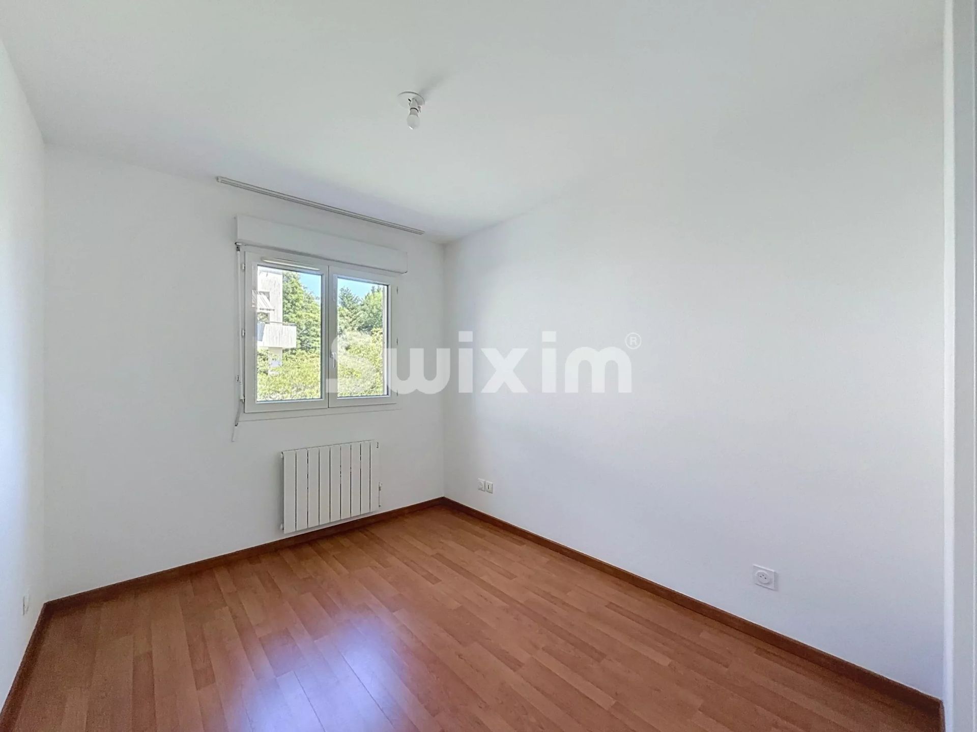 apartamento 4 Quartos para venda sobre Prévessin-Moëns (01280)