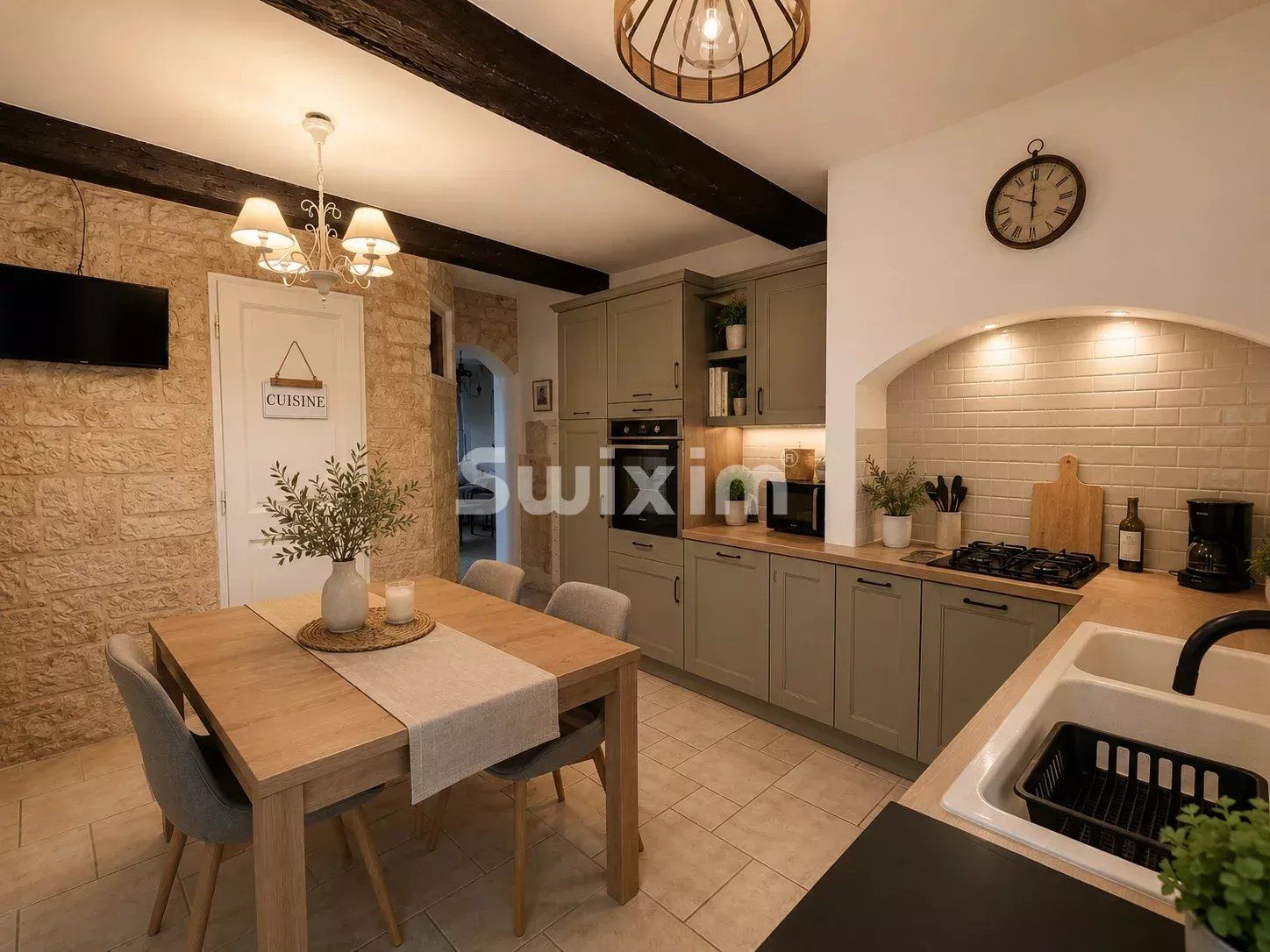 apartment 3 Rooms for sale on Les Arcs (83460)