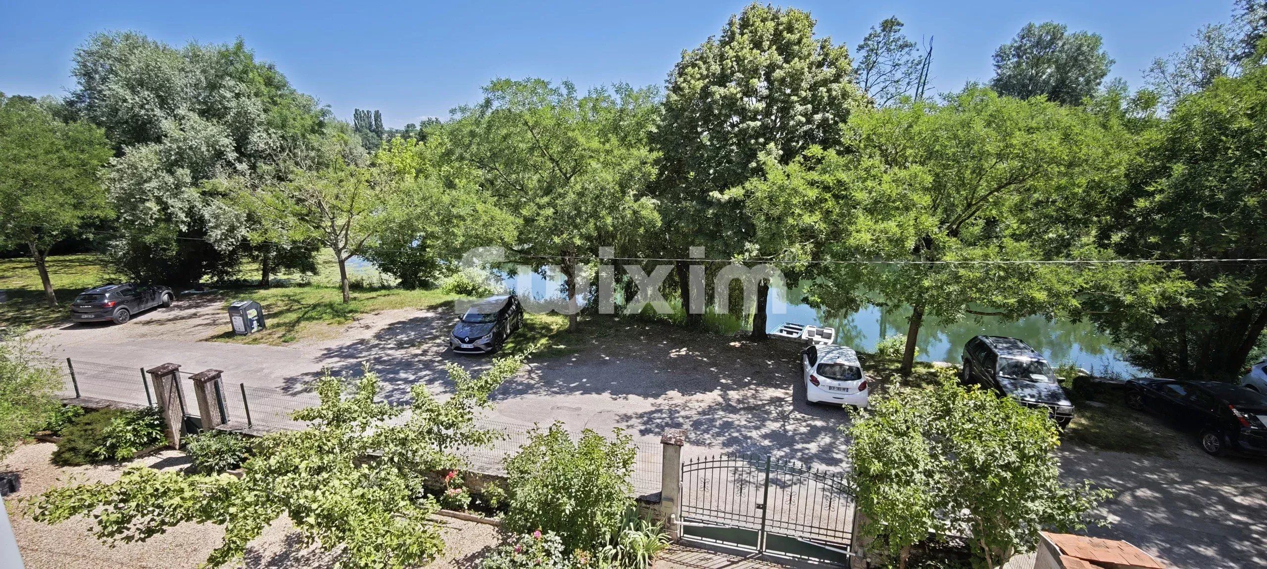 casa 9 Camere in vendita su Pesmes (70140)